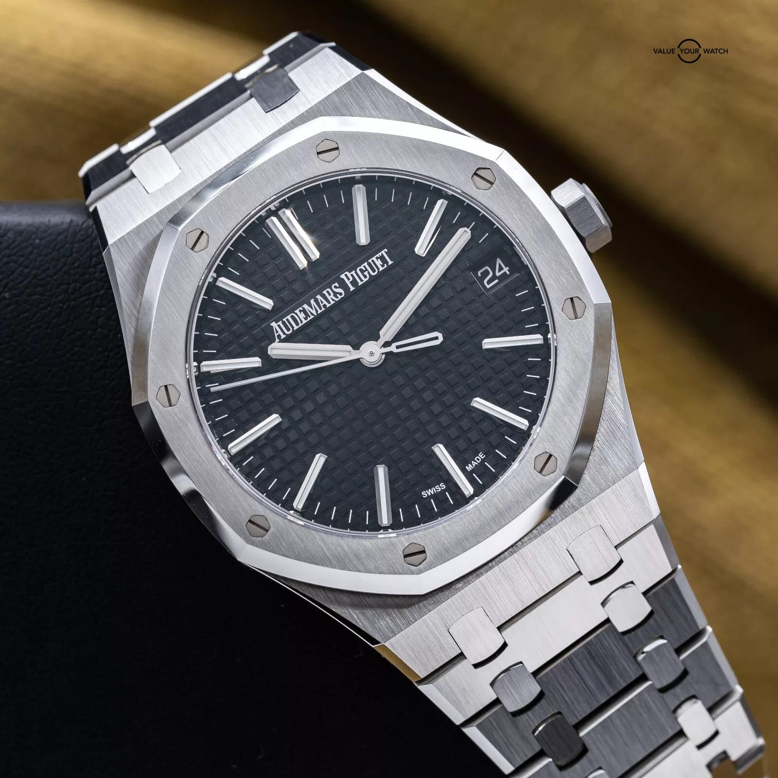 2023 Audemars Piguet Royal Oak Stainless Steel Black Dial 41mm 15510ST Full Set - Image 6