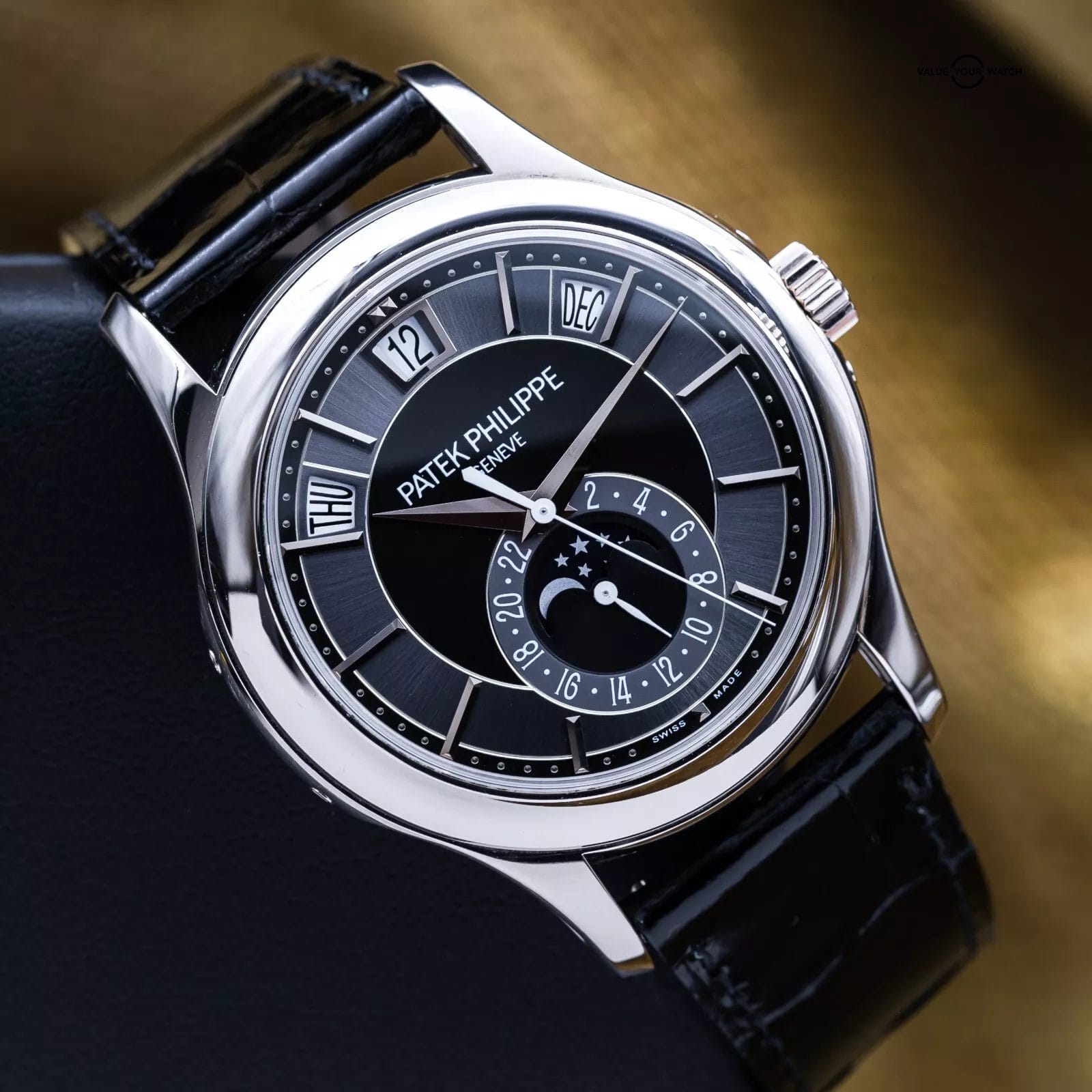Patek Philippe Annual Calendar Moonphase Complication 40mm 5205G Full Set - Image 8