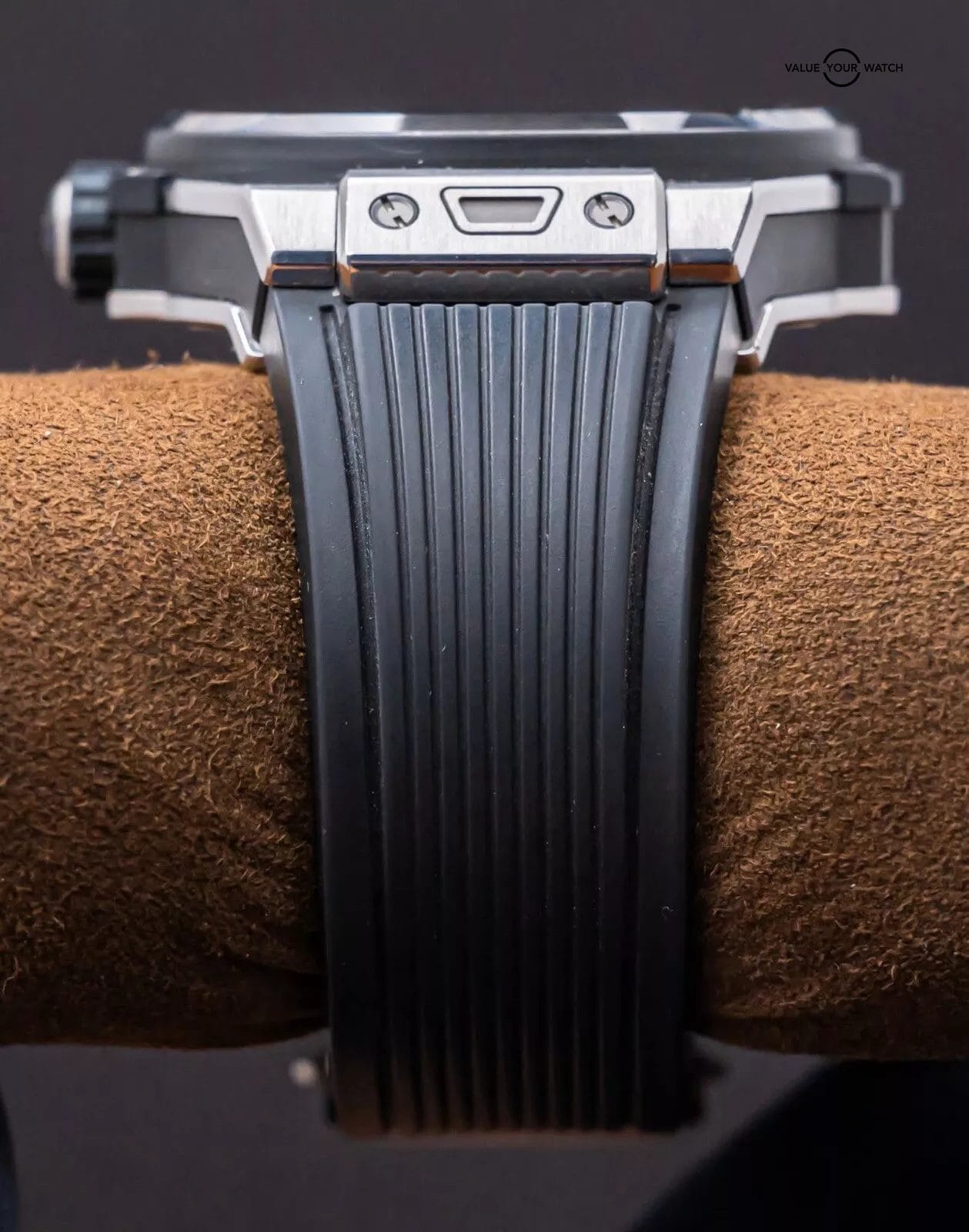 Hublot Big Bang E Titanium 42 mm Complete Box Papers Rubber 440.NX.1100.RX - Image 7