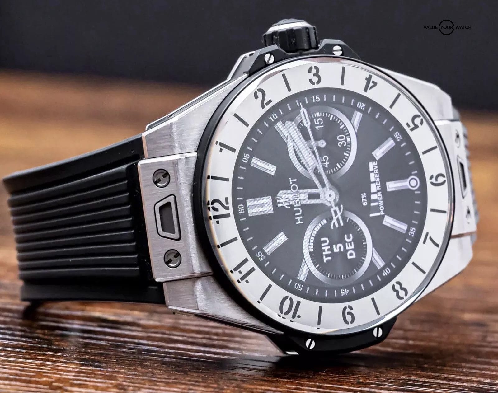 Hublot Big Bang E Titanium 42 mm Complete Box Papers Rubber 440.NX.1100.RX - Image 12