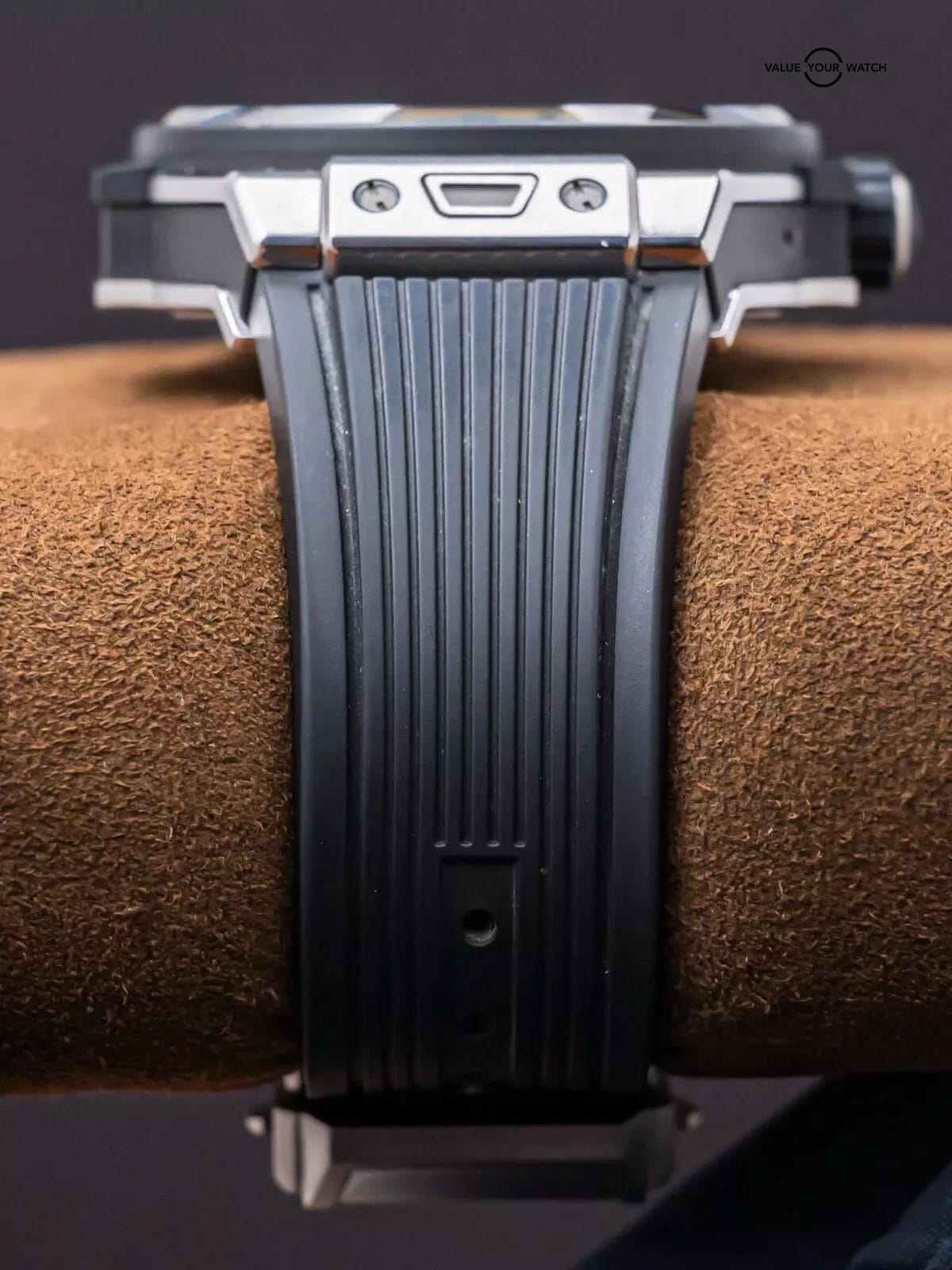 Hublot Big Bang E Titanium 42 mm Complete Box Papers Rubber 440.NX.1100.RX - Image 13