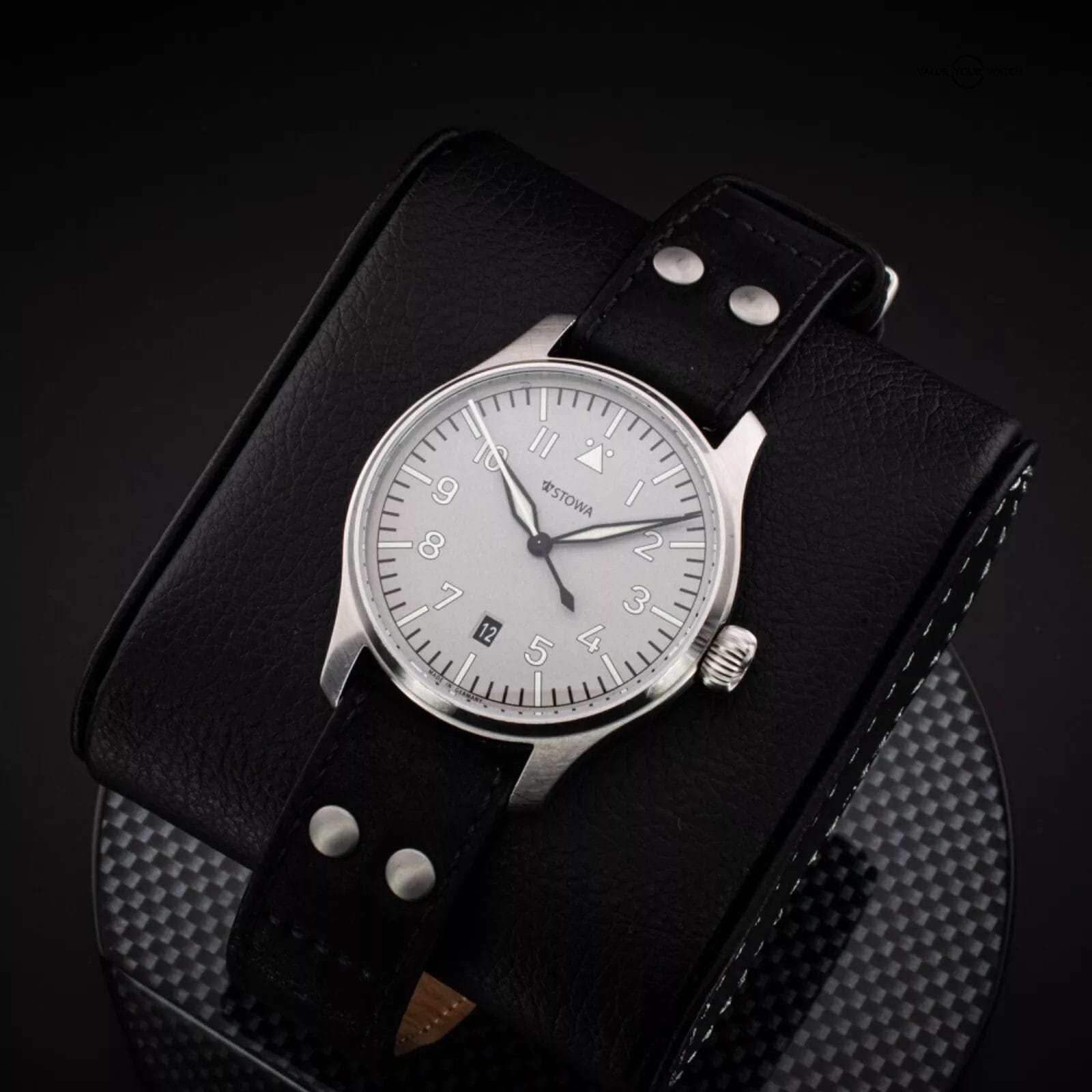 Stowa Flieger Classic 40 Ikarus – 40mm Titanium Dial Pilot Watch with B&P - Image 12