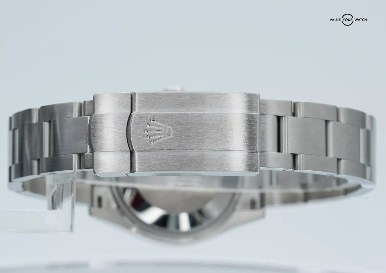 December 2024 Rolex Oyster Perpetual 31mm 277200 BOXES/PAPERS! - Image 5