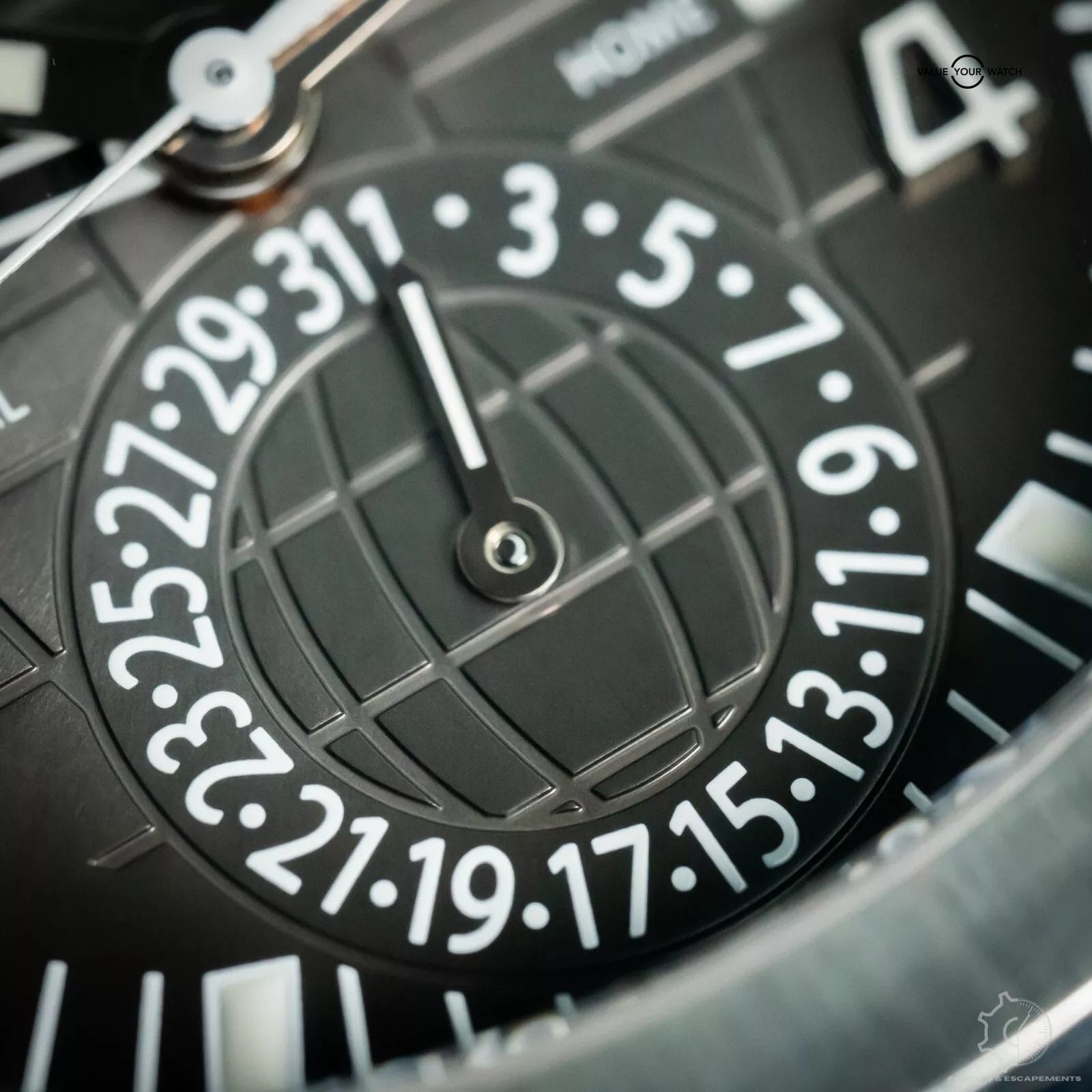 Patek Philippe Aquanaut Travel Time 40MM 5164-A-001 - Image 19