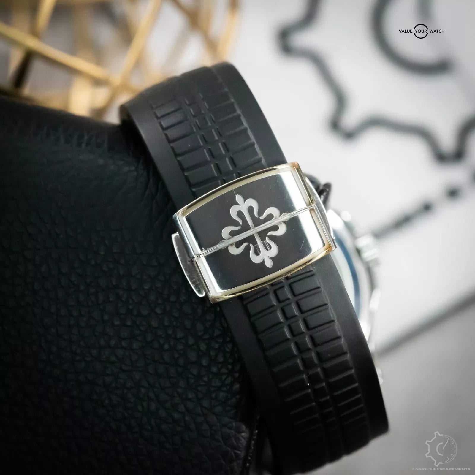 Patek Philippe Aquanaut Travel Time 40MM 5164-A-001 - Image 9