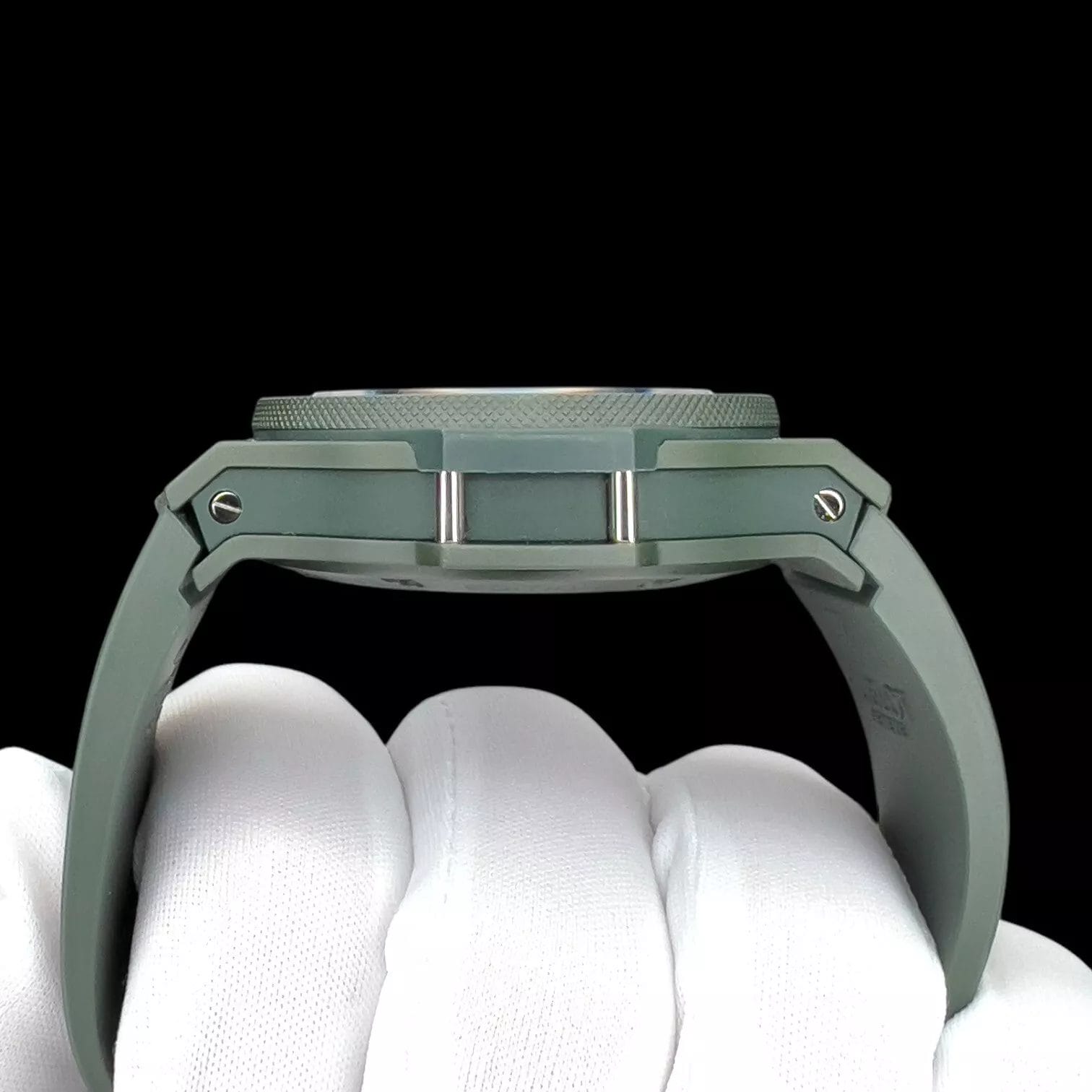 Hublot Big Bang Green "Limited Edition of 500" Ceramic 301.GI.5290.RG $18k MSRP - Image 8