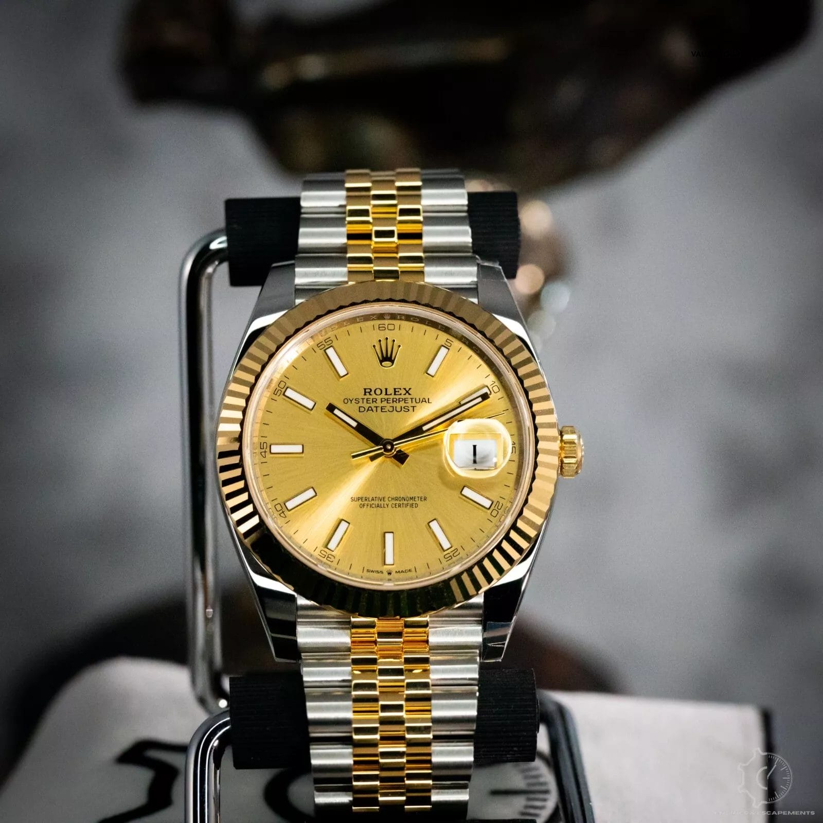 2024 Rolex Datejust 126333 Yellow Gold Jubilee Bracelet BNIB Complete - Image 8