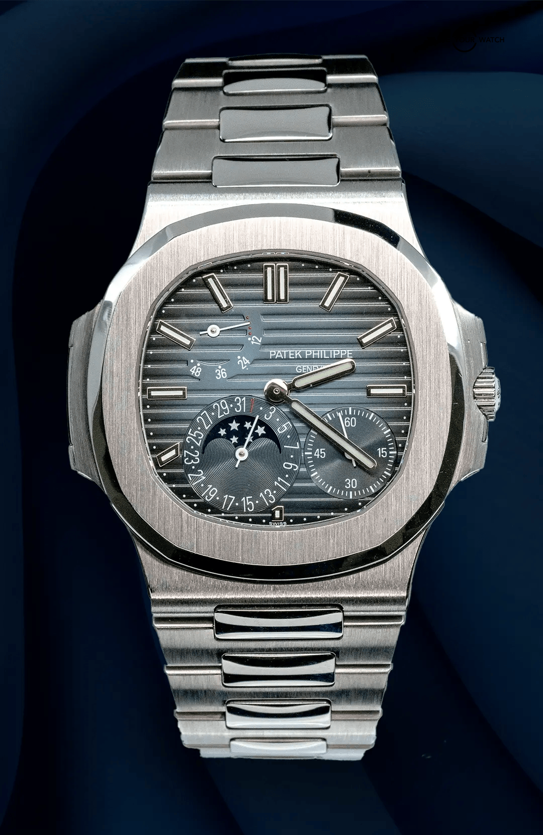 REF 5712/1A-001 Patek Philippe Nautilus