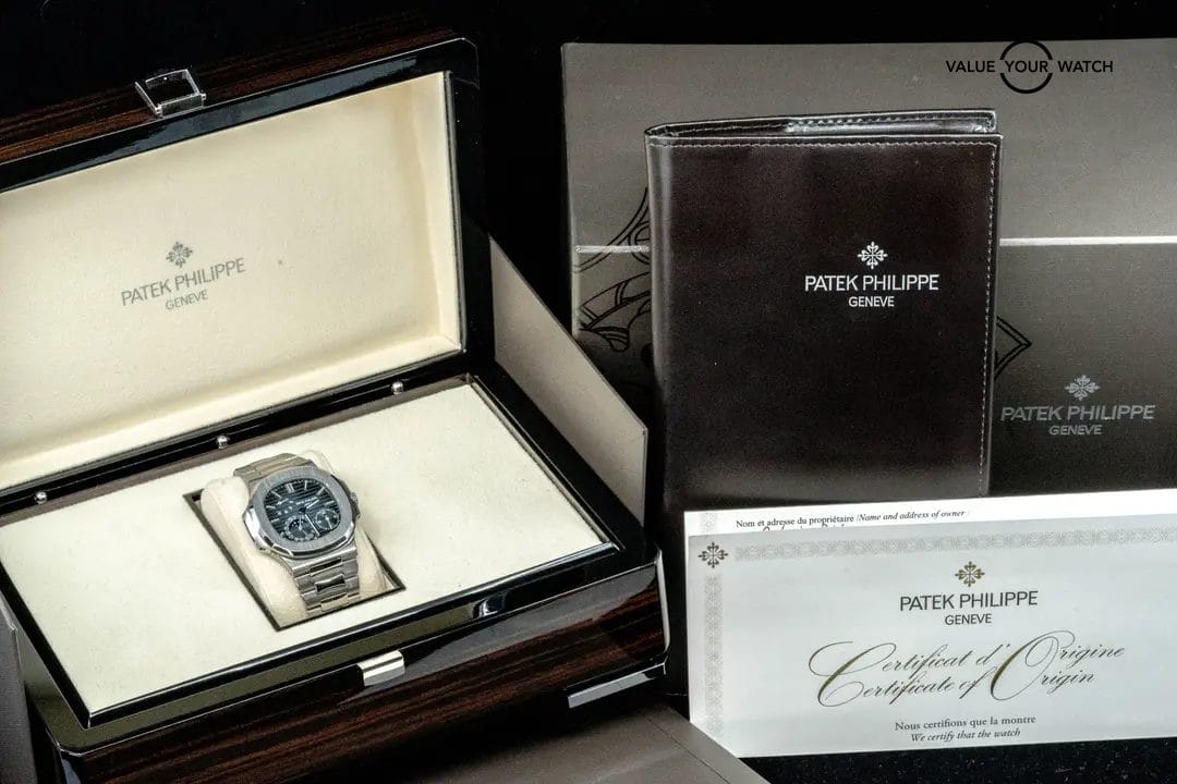 REF 5712/1A-001 Patek Philippe Nautilus - Image 4