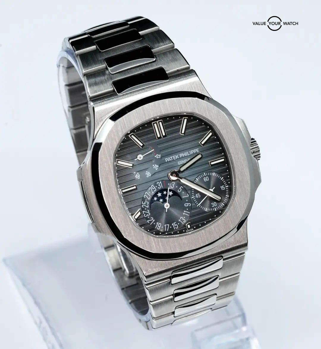 REF 5712/1A-001 Patek Philippe Nautilus - Image 8