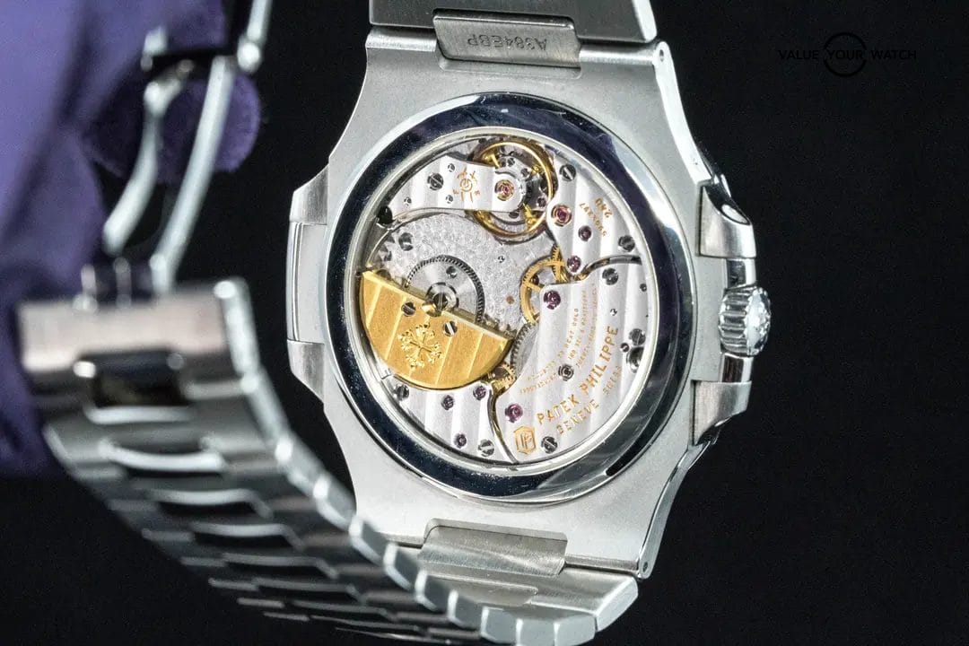 REF 5712/1A-001 Patek Philippe Nautilus - Image 9