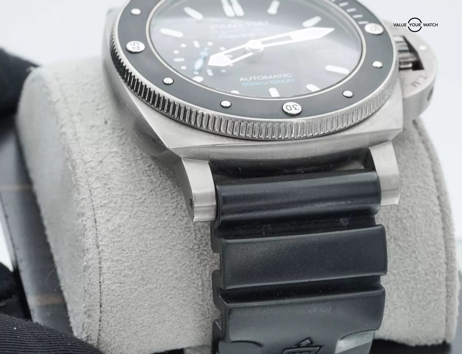 Panerai Luminor Submersible Titanium 1950 3 Days Automatic PAM01389 BOXES/PAPERS - Image 5