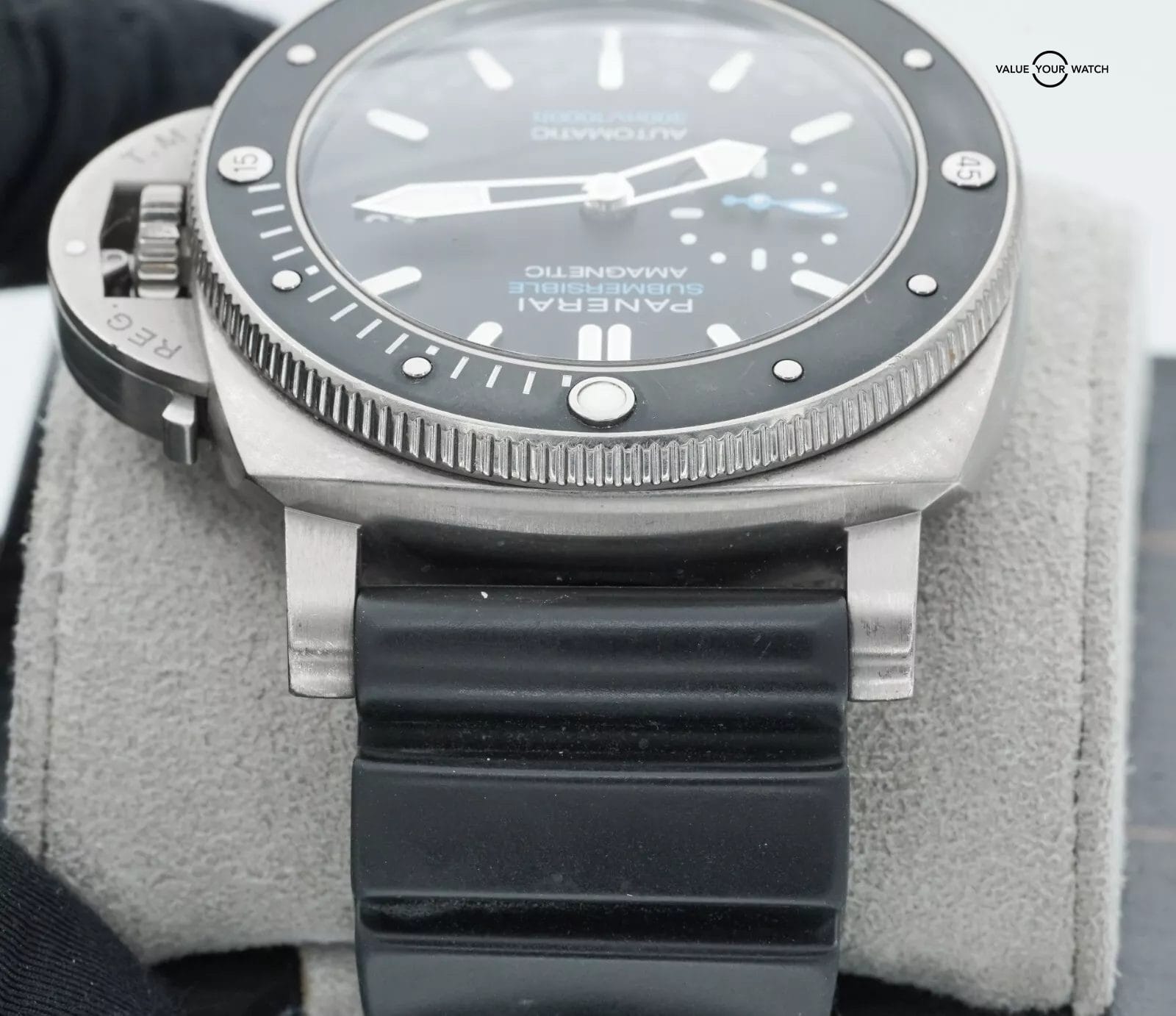 Panerai Luminor Submersible Titanium 1950 3 Days Automatic PAM01389 BOXES/PAPERS - Image 9