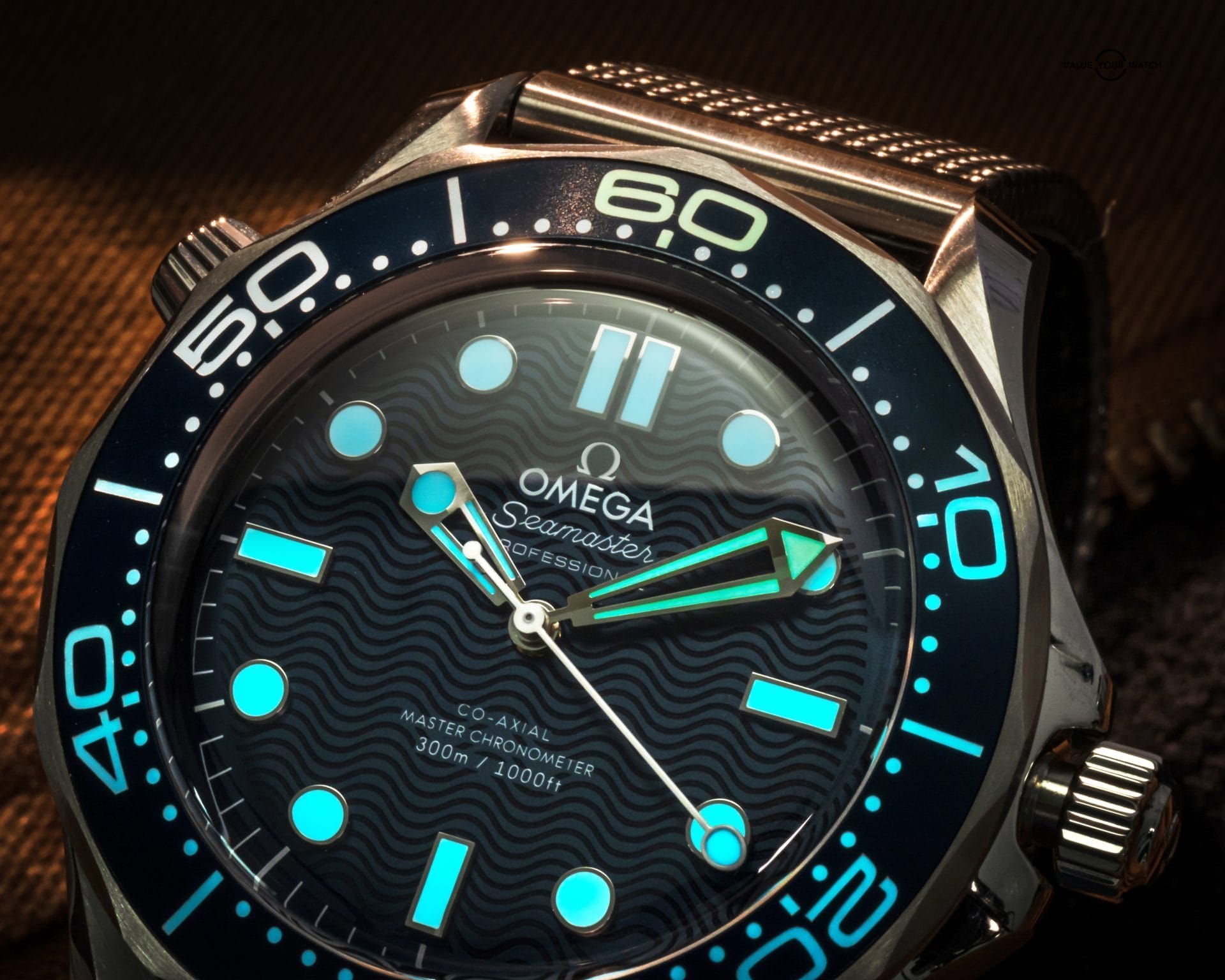 UNWORN OMEGA Seamaster 007 James Bond 60th Anny – BOX & PAPERS – 210.30.42.03.002 - Image 11