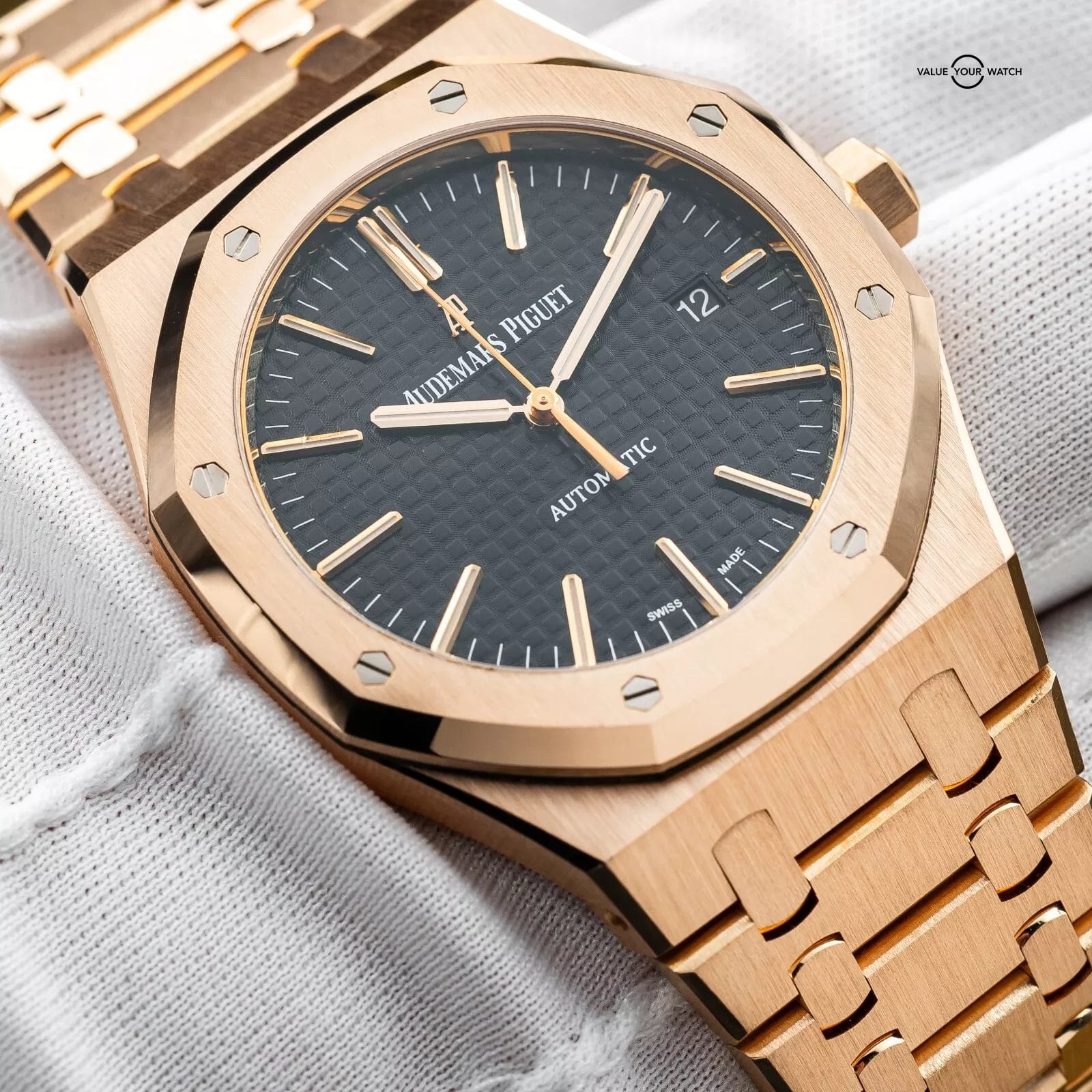 Audemars Piguet Royal Oak 41mm AP 15400OR Rose Gold Black Dial Full Set - Image 5