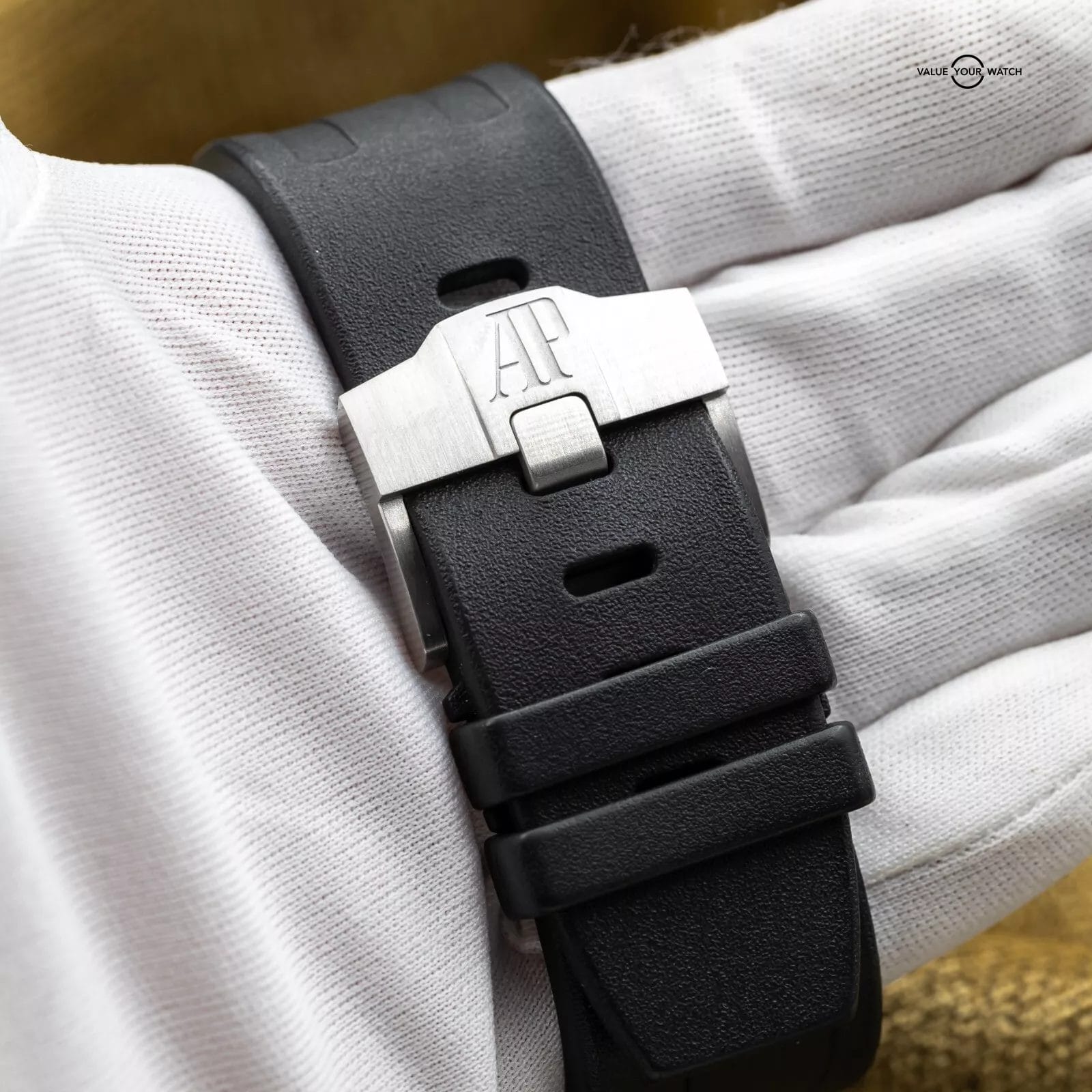 Audemars Piguet Royal Oak Offshore Diver 42mm Black Dial AP 15710ST - Full Set - Image 12