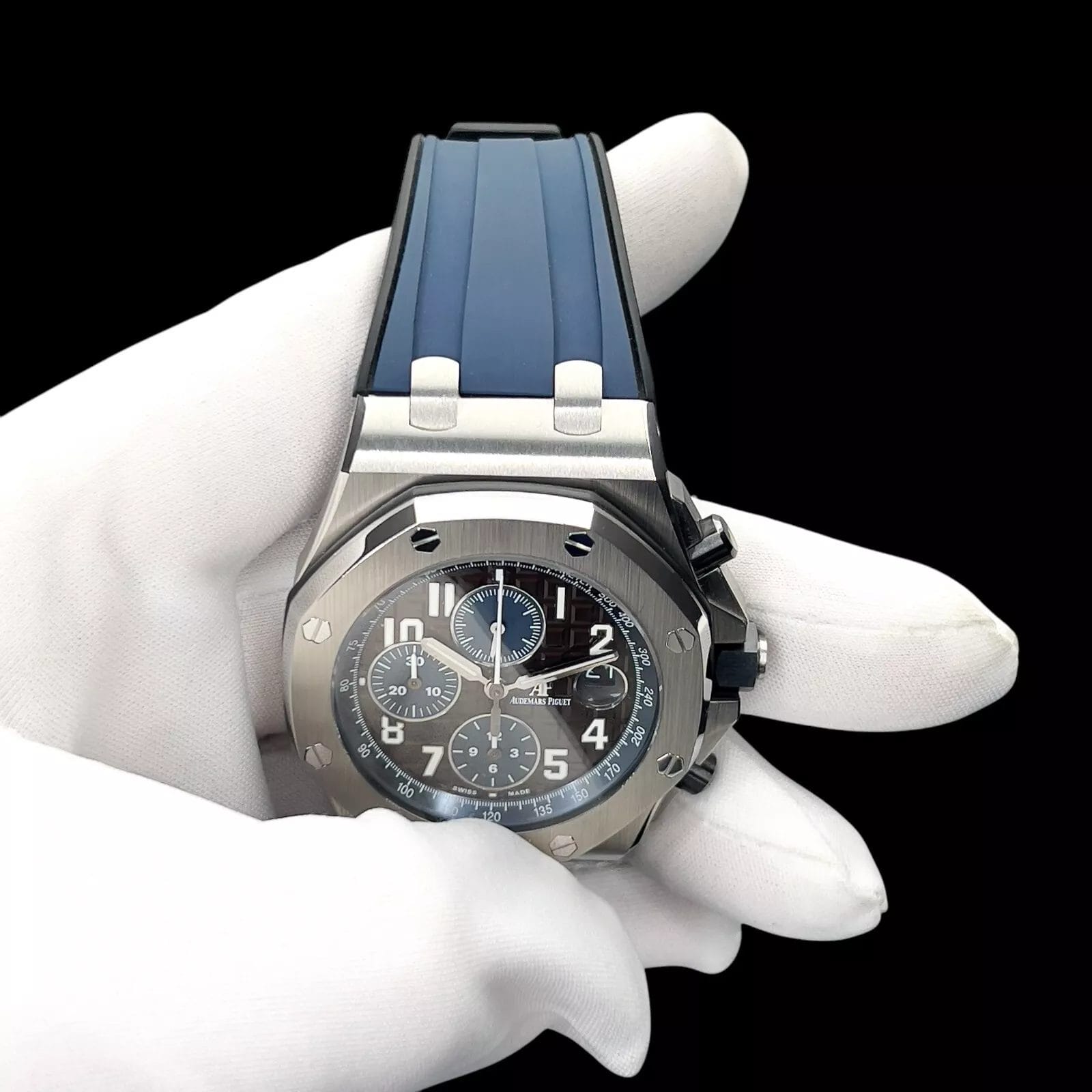 Audemars Piguet "The Batman" Royal Oak Offshore 26470ST.OO.A028CR.01 - Image 11