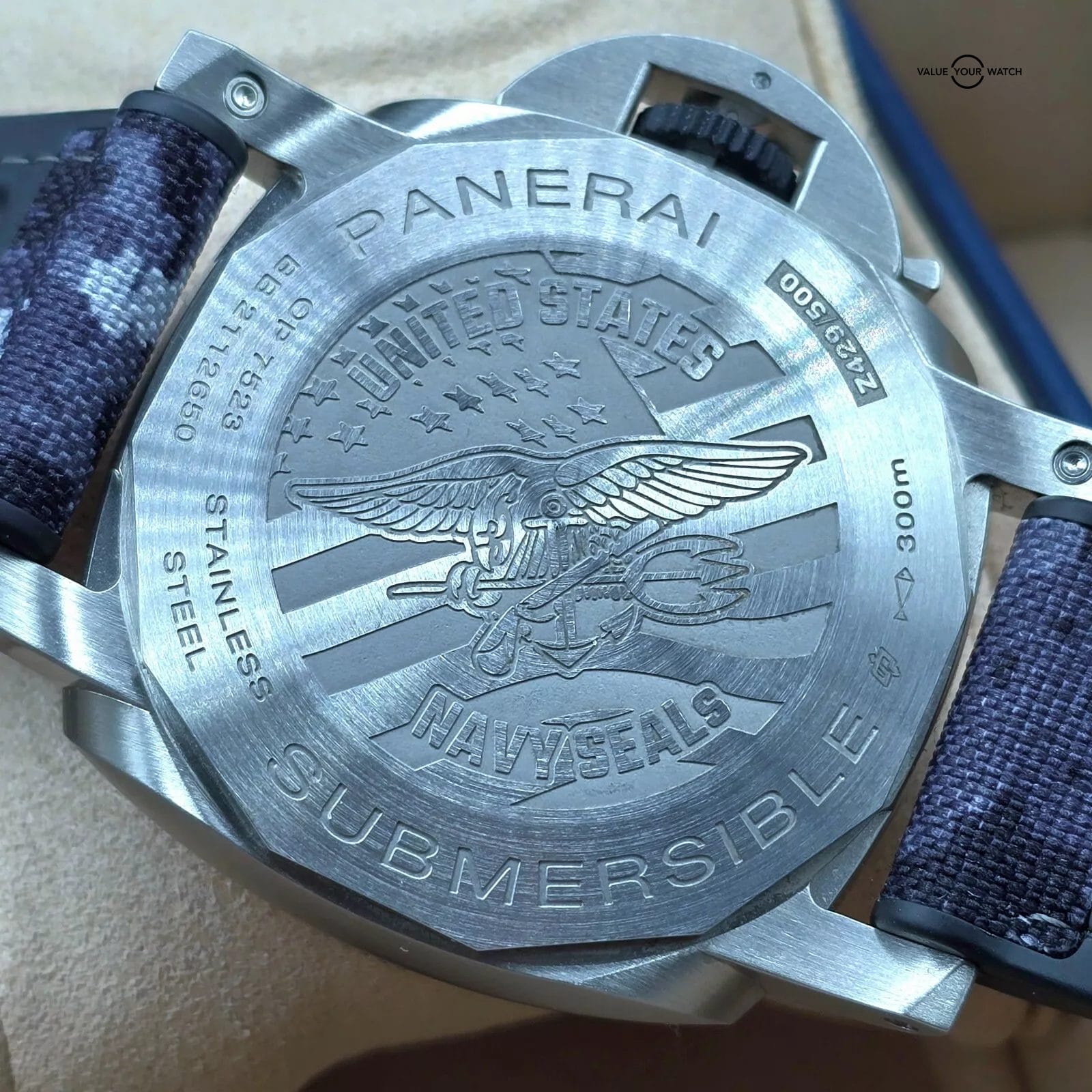 Panerai Submersible Navy Seals 300m WR, 42mm steel case PAM01323 Full set 2024! - Image 4