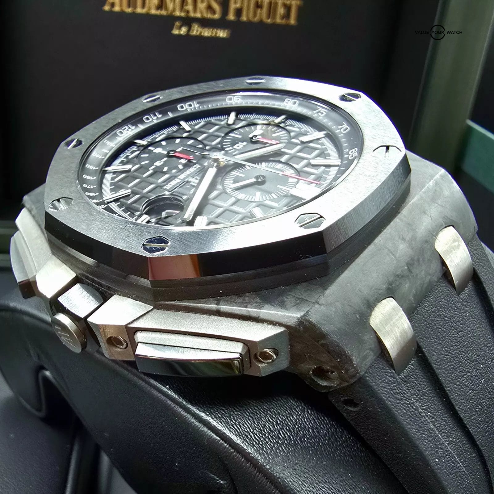 Audemars Piguet Royal Oak Offshore Carbon Case, ceramic bezel 44mm full Set! - Image 12