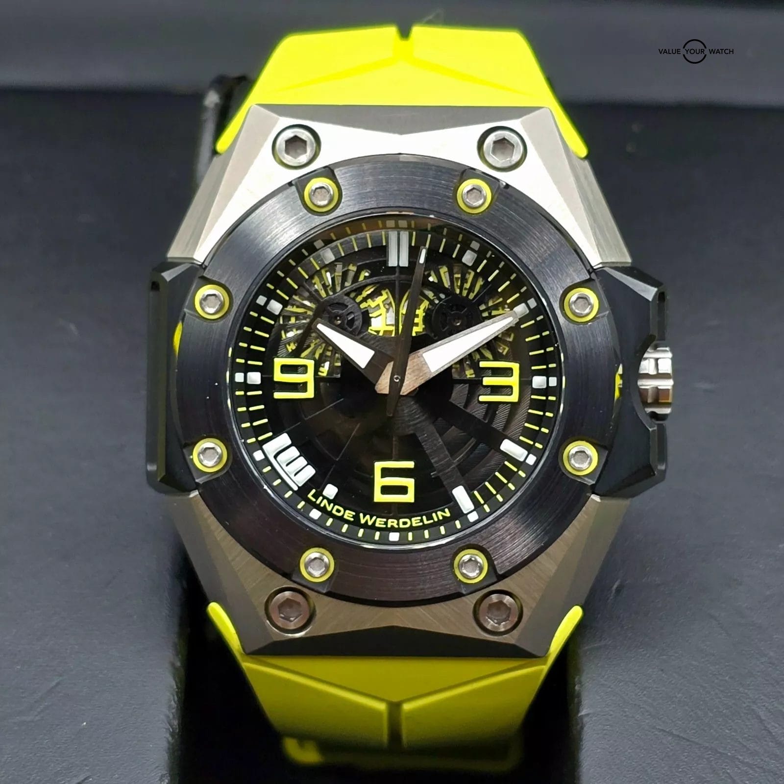 Linde Weredelin Oktopus II Double Date Titanium and Ceramic, 300m Full set! - Image 6
