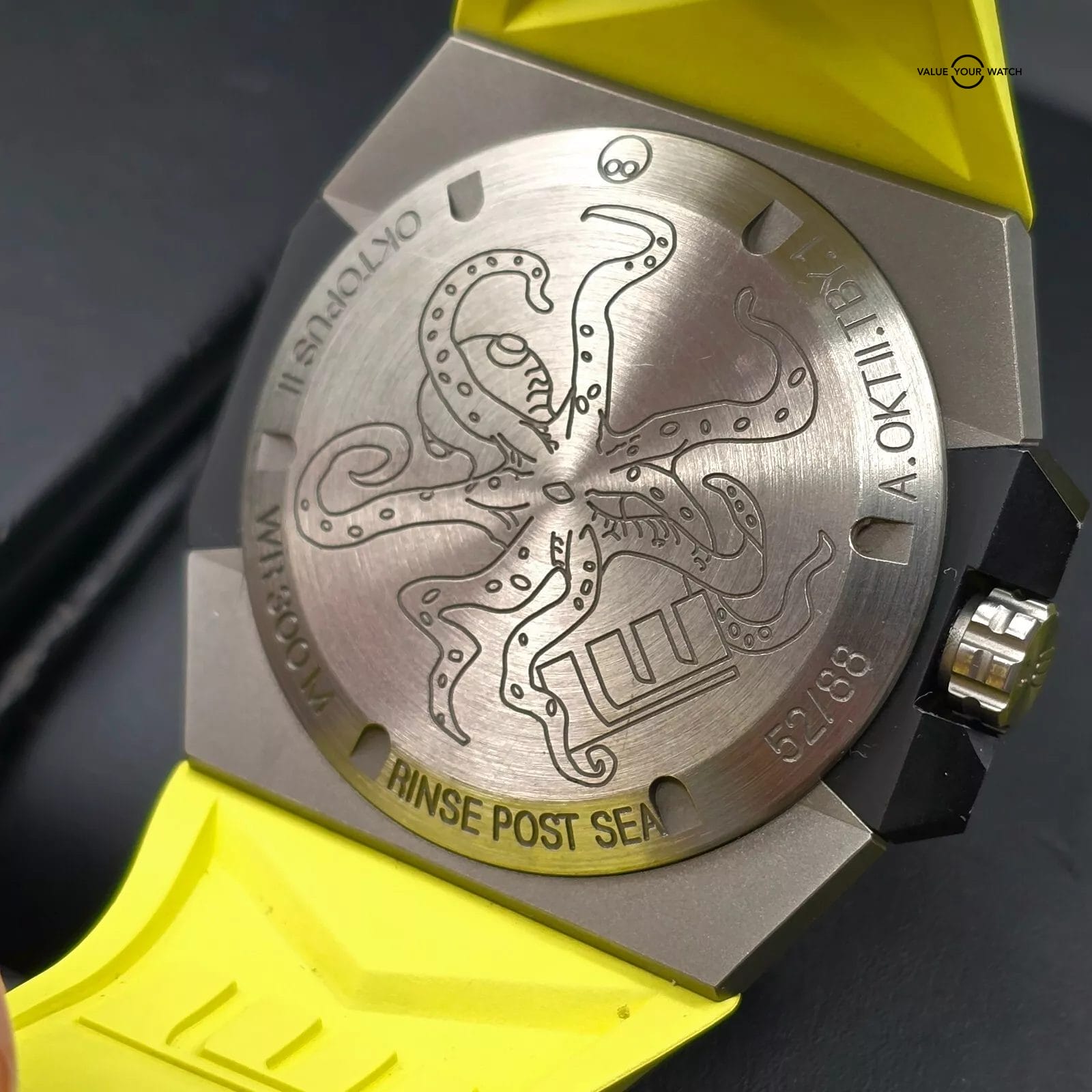 Linde Weredelin Oktopus II Double Date Titanium and Ceramic, 300m Full set! - Image 7