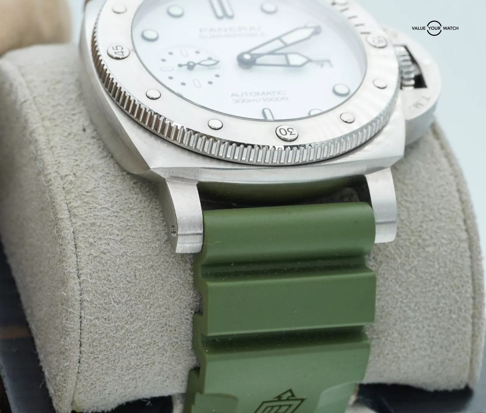 Panerai Luminor Submersible PAM01226 Quarantaquattro Bianco BOXES/PAPERS! - Image 12