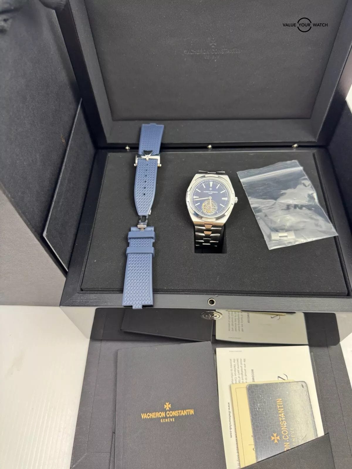 2019 Unpolished Box Papers Steel Blue Dial Overseas Tourbillon Rubber and Steel - Image 4