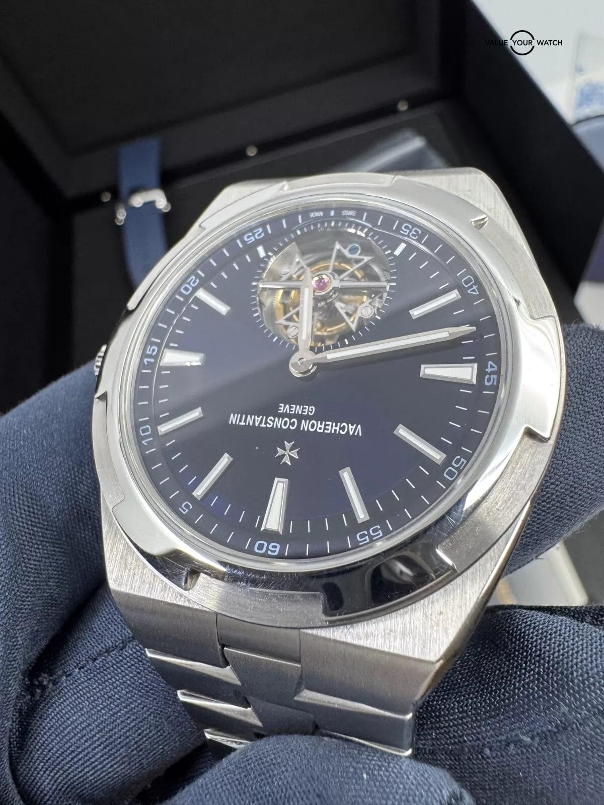 2019 Unpolished Box Papers Steel Blue Dial Overseas Tourbillon Rubber and Steel - Image 8