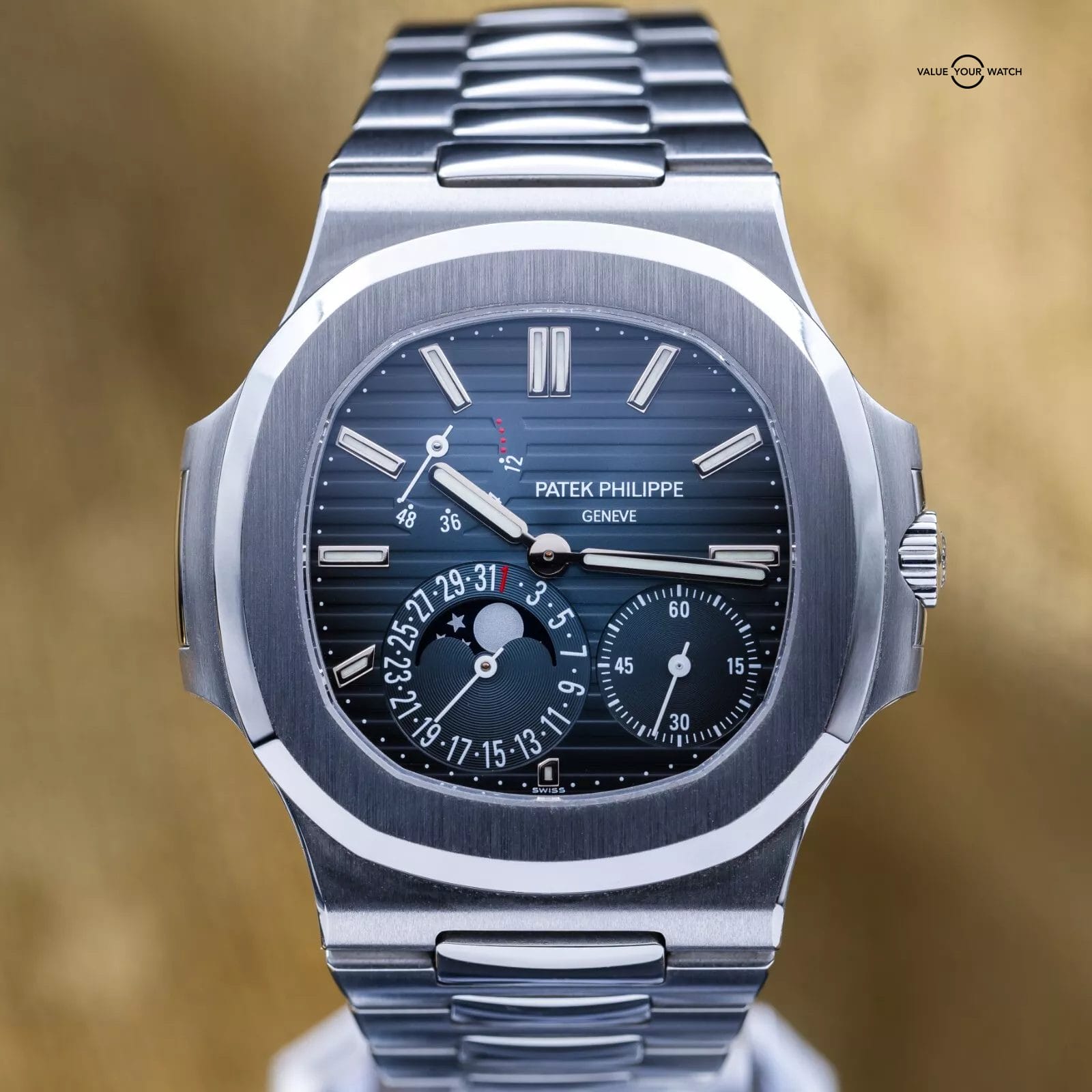 Patek Philippe Nautilus Moon Phase Stainless Steel 40mm 5712/1a - Complete Set - Image 2