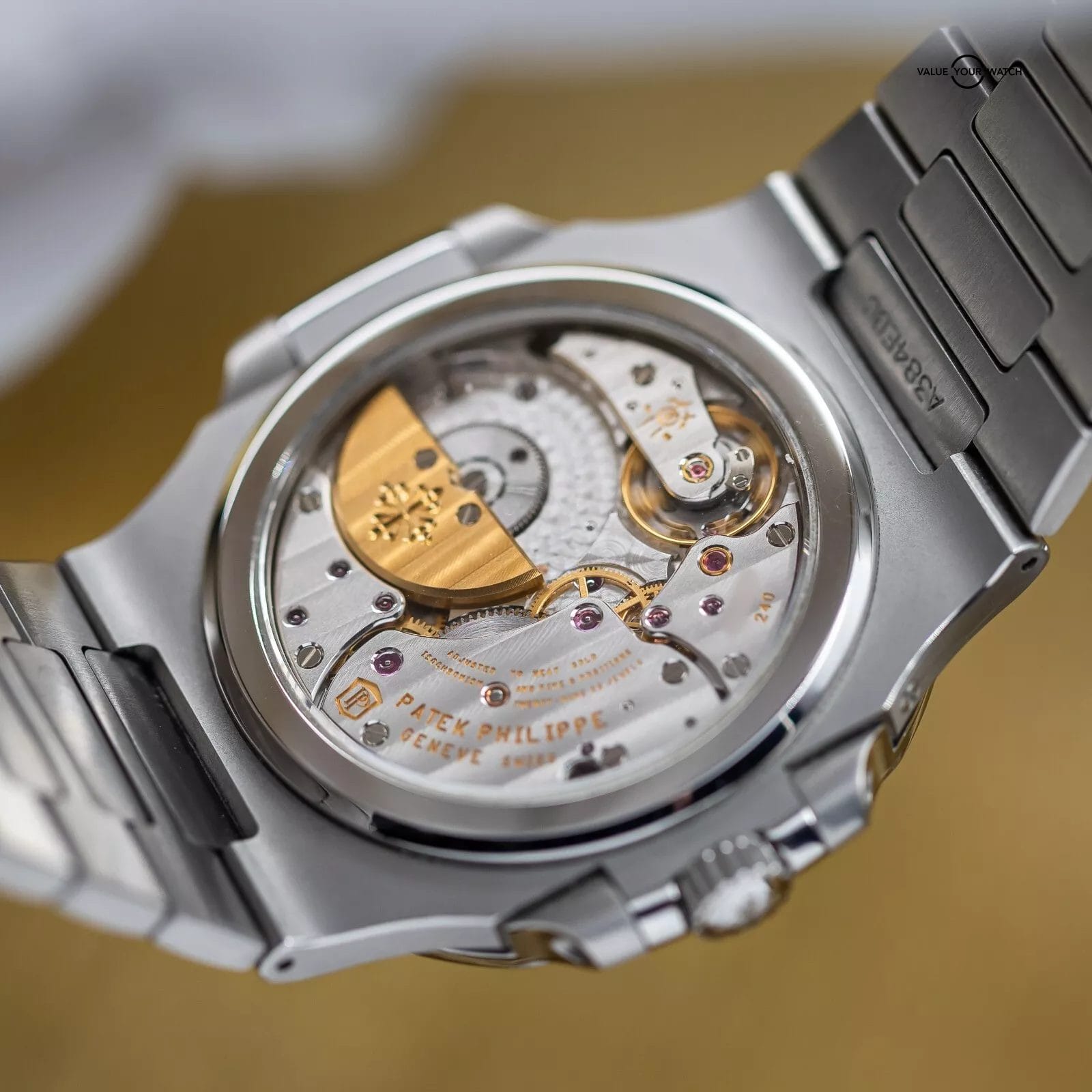 Patek Philippe Nautilus Moon Phase Stainless Steel 40mm 5712/1a - Complete Set - Image 13