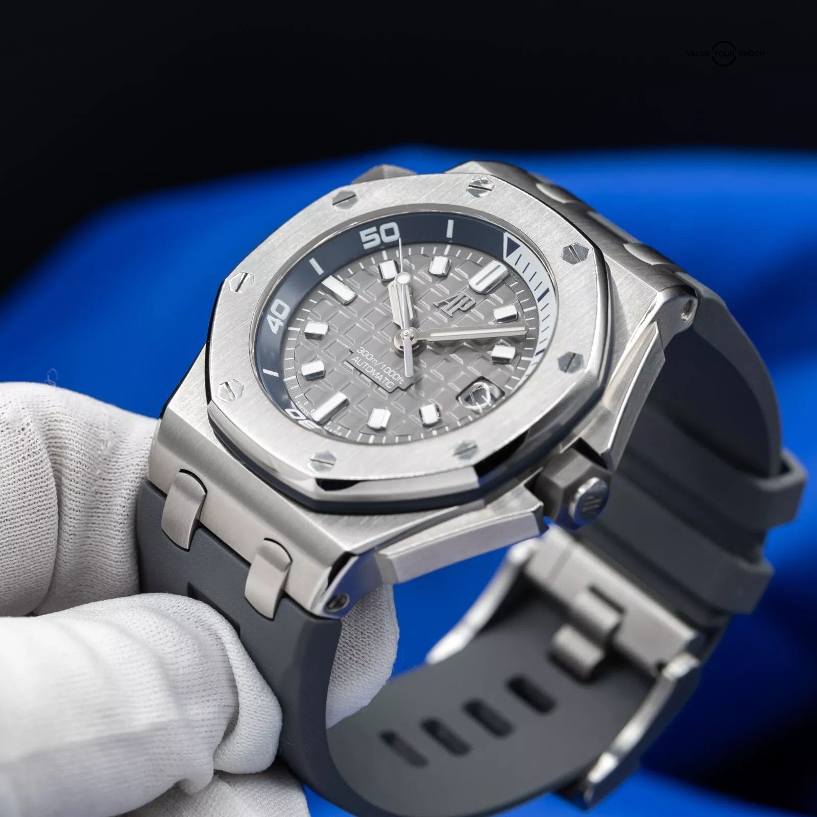 AUDEMARS PIGUET ROYAL OAK OFFSHORE DIVER 15720ST GREY DIAL Box & Papers - Image 9