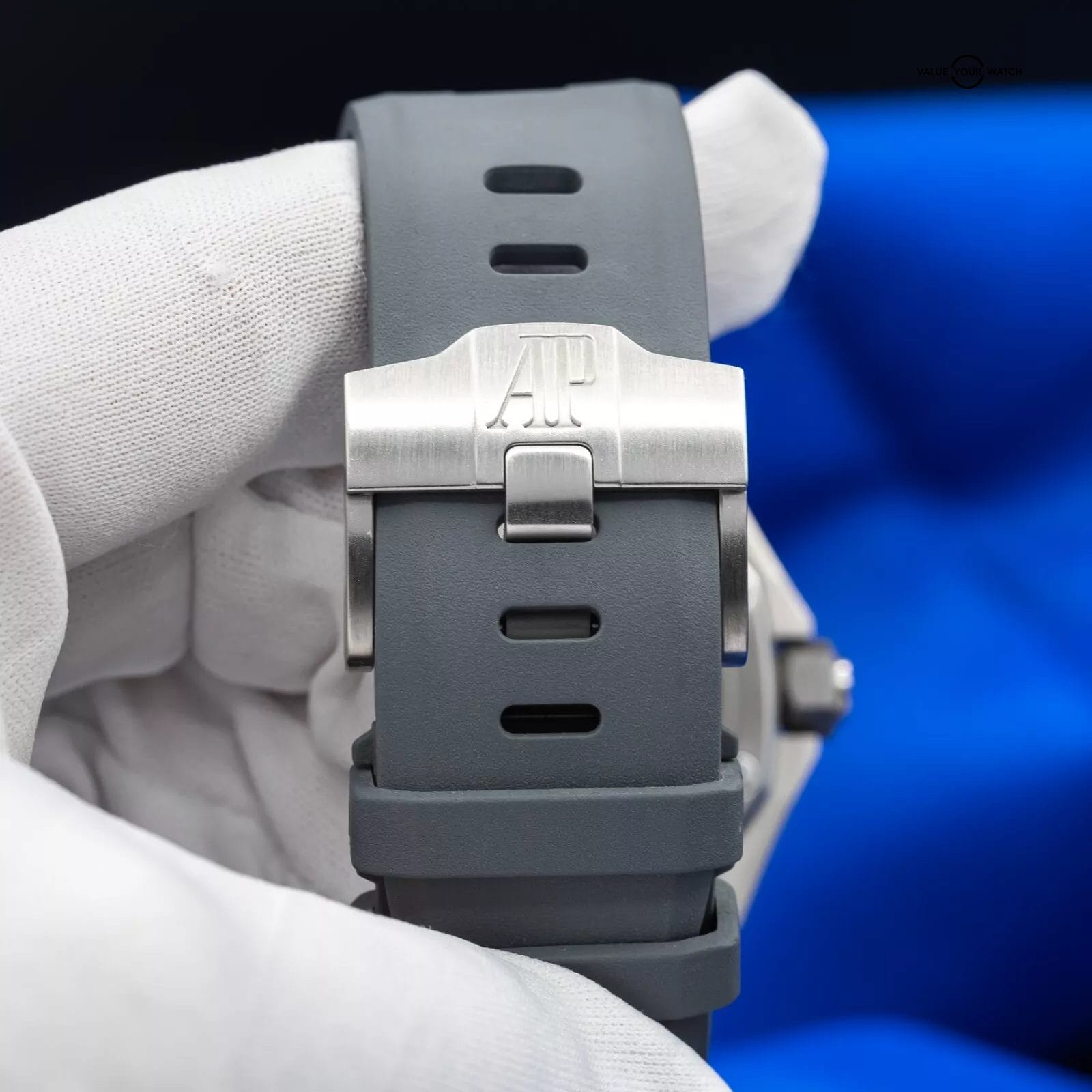 AUDEMARS PIGUET ROYAL OAK OFFSHORE DIVER 15720ST GREY DIAL Box & Papers - Image 10