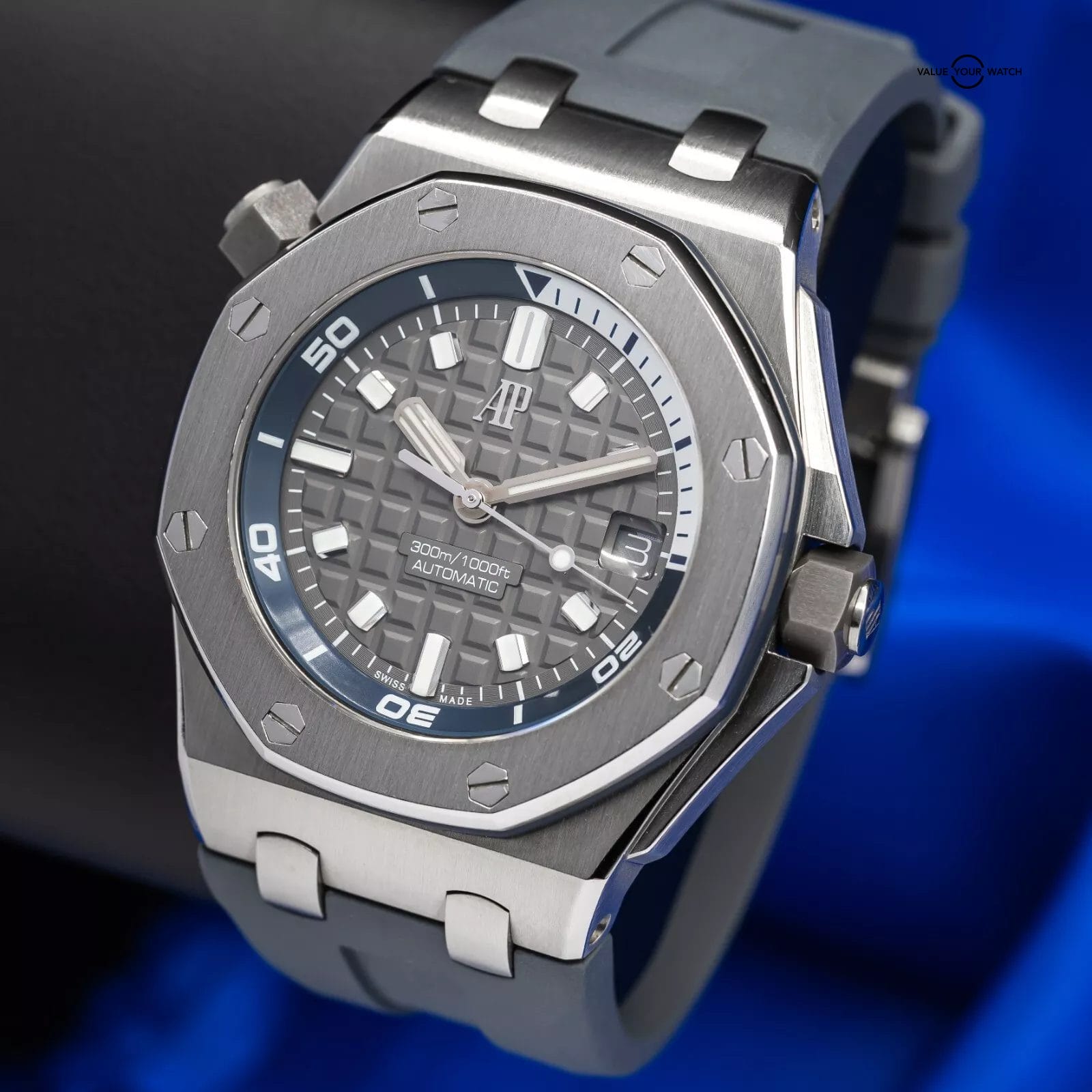 AUDEMARS PIGUET ROYAL OAK OFFSHORE DIVER 15720ST GREY DIAL Box & Papers - Image 16