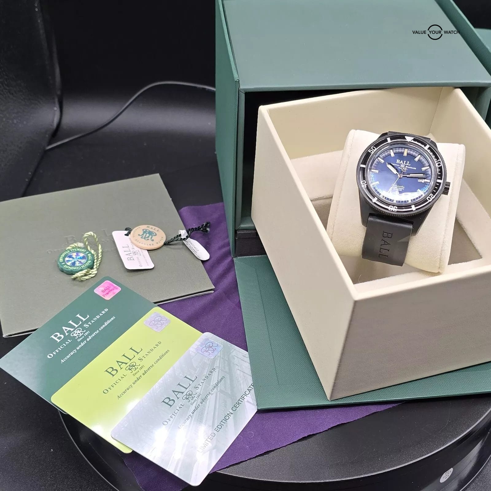 Ball Engineer II SkinDiver black TiC Steel, blue dial/black bezel Full Set! - Image 6