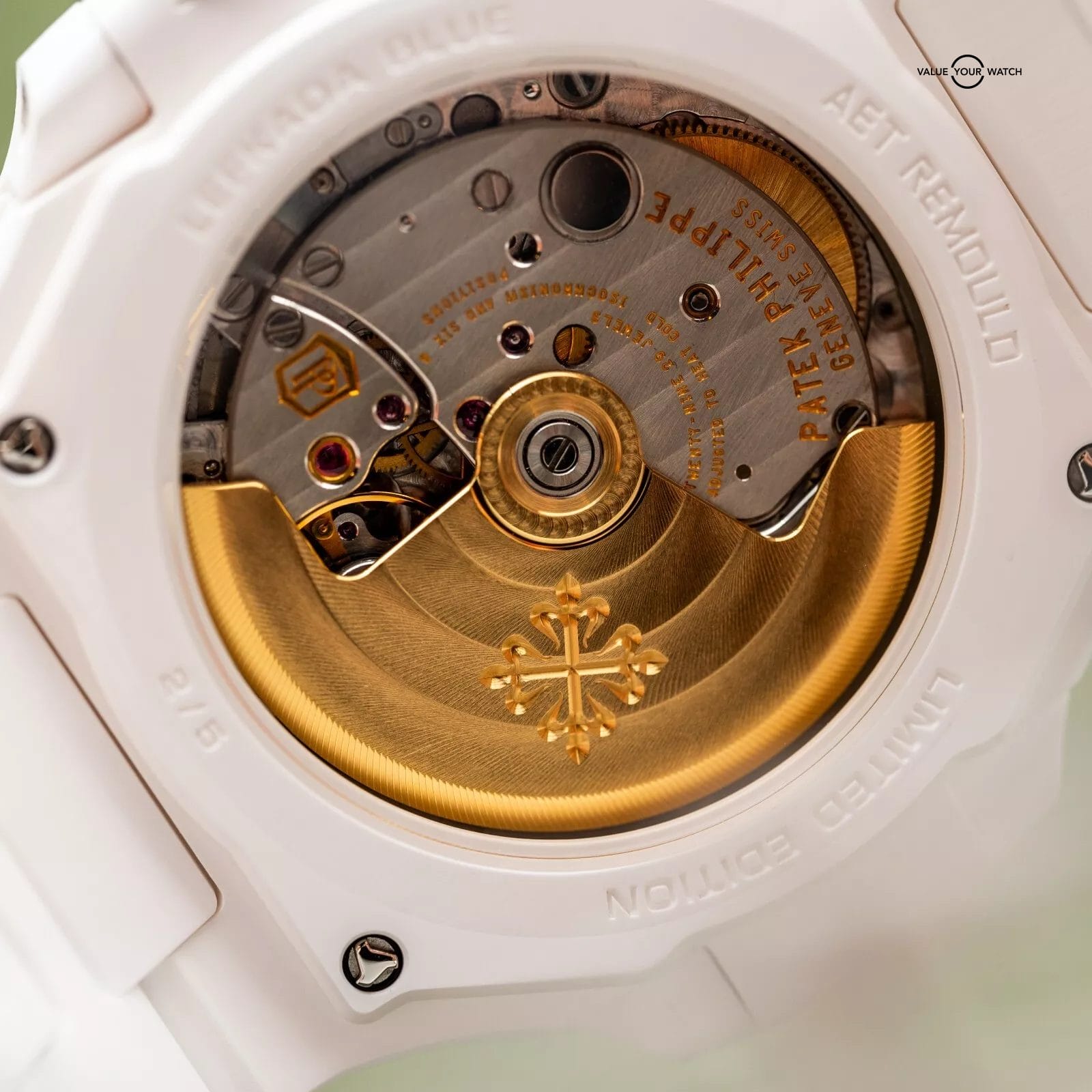 NEW 2025 Rolex Sky-Dweller 336935 Blue Saros 18kt Rose Gold Jubilee w/ STICKERS - Image 13