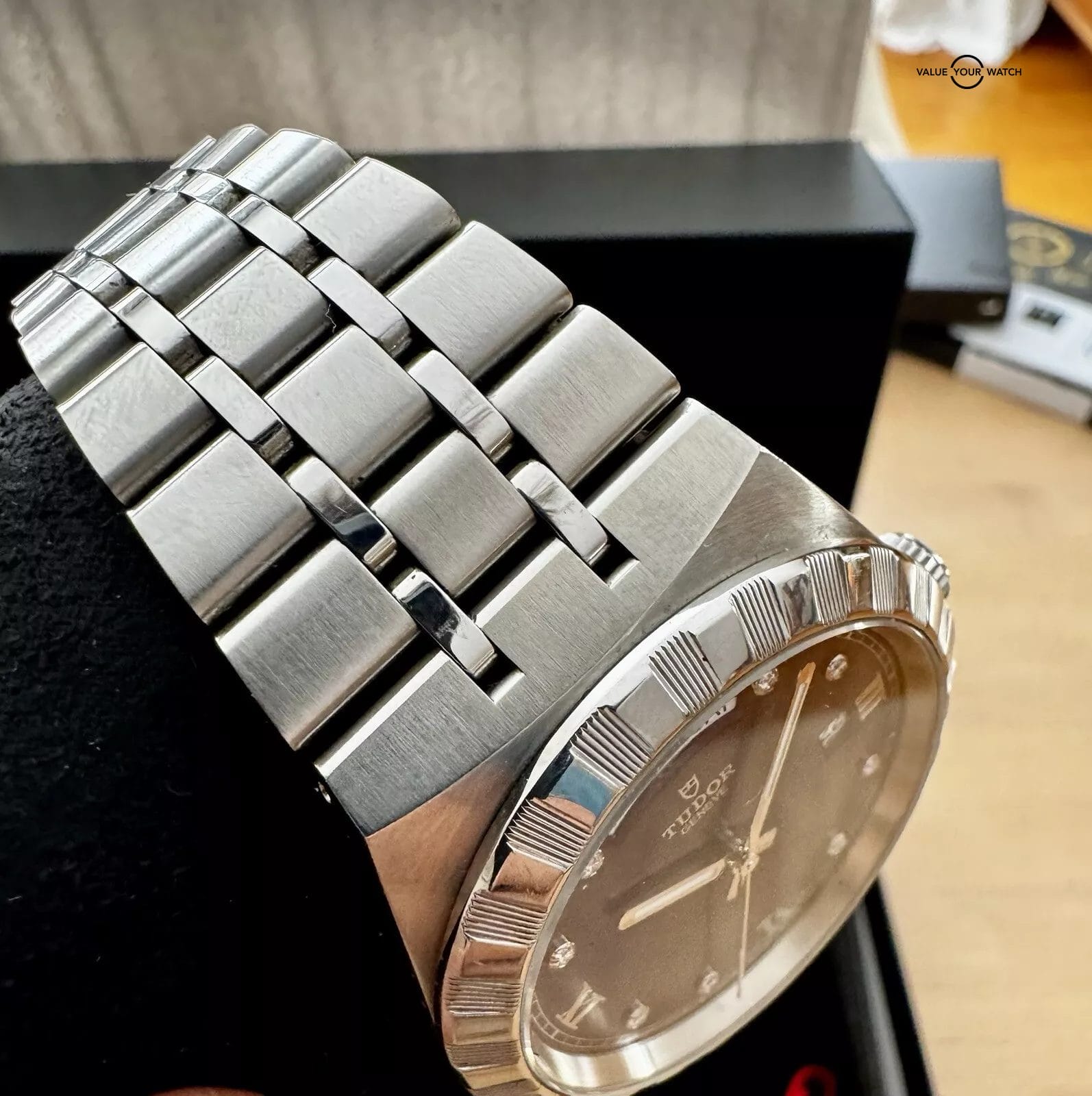 TUDOR Royal Diamond Blue M28600-0006 Full Set - Image 6