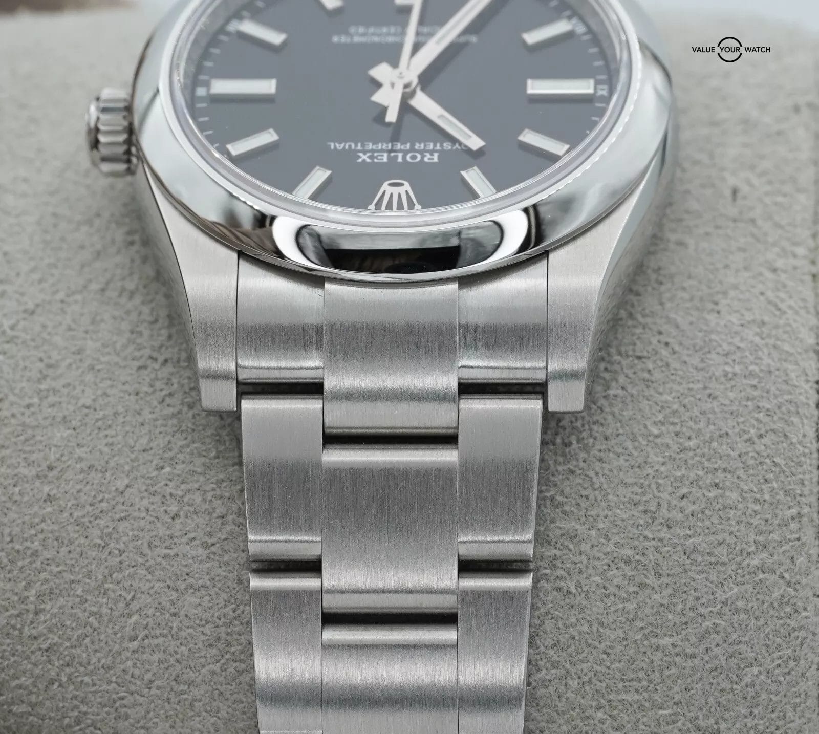 2024 Rolex Oyster Perpetual 34mm 124200 Black Dial Stainless Steel BOXES/PAPERS! - Image 8
