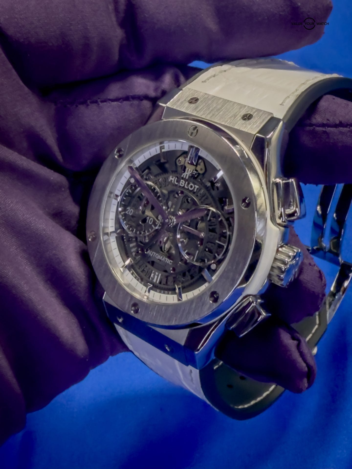 Hublot Classic Fusion Aerofusion Chronograph All White Japan Edition 525.NE.0127.LR 45mm Automatic Sapphire Dial - Image 14