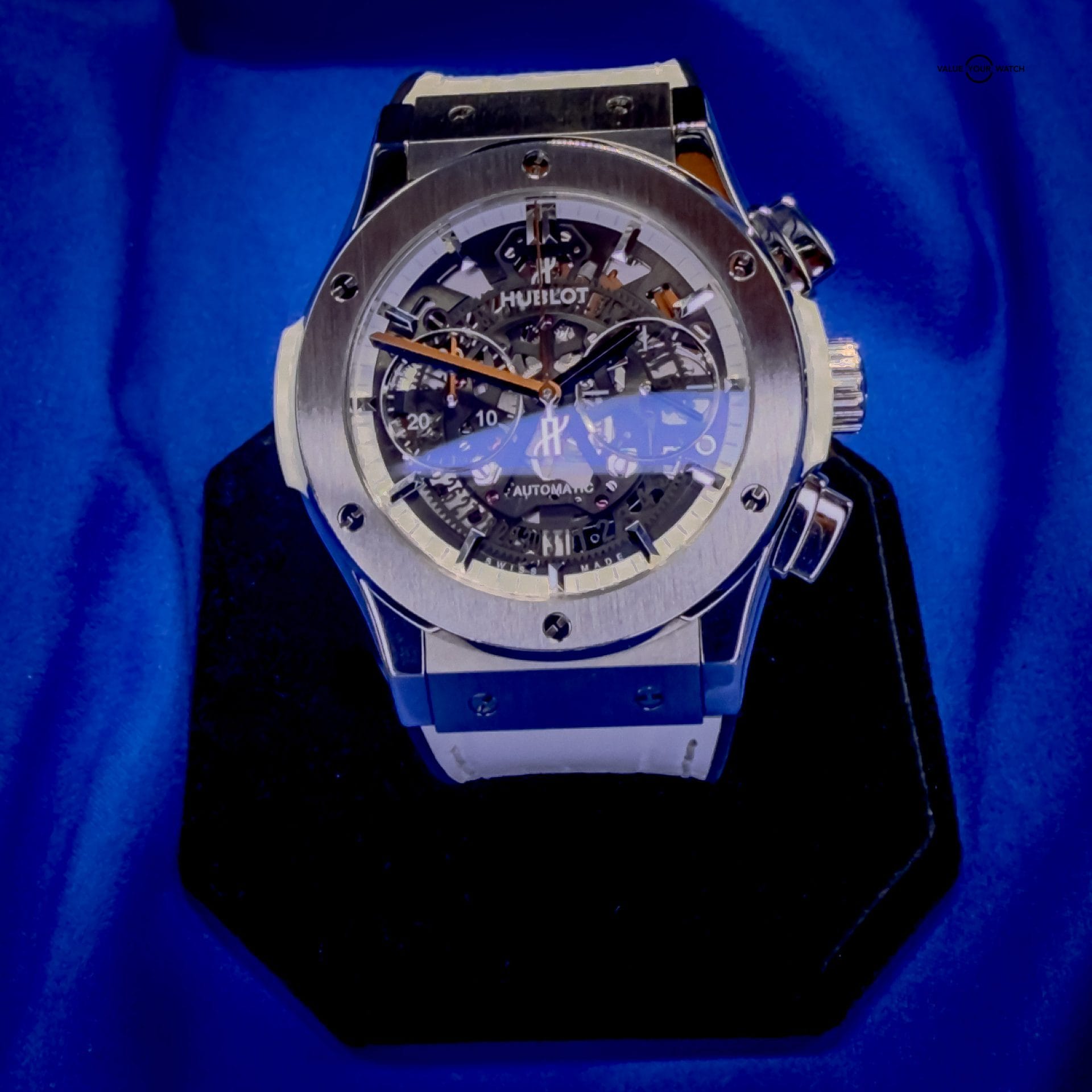 Hublot Classic Fusion Aerofusion Chronograph All White Japan Edition 525.NE.0127.LR 45mm Automatic Sapphire Dial - Image 12