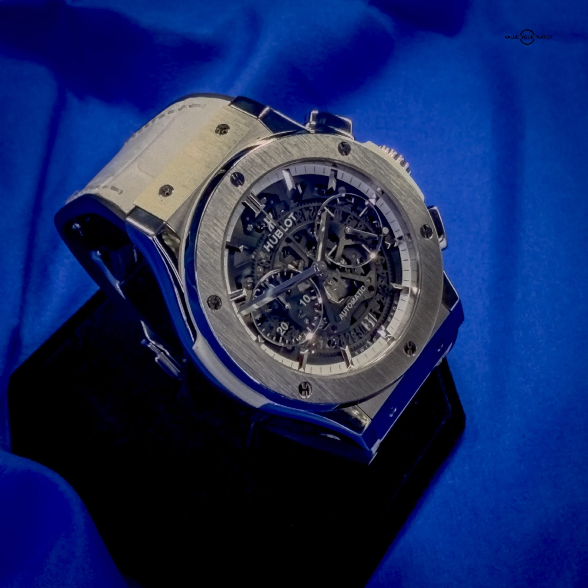 Hublot Classic Fusion Aerofusion Chronograph All White Japan Edition 525.NE.0127.LR 45mm Automatic Sapphire Dial - Image 11