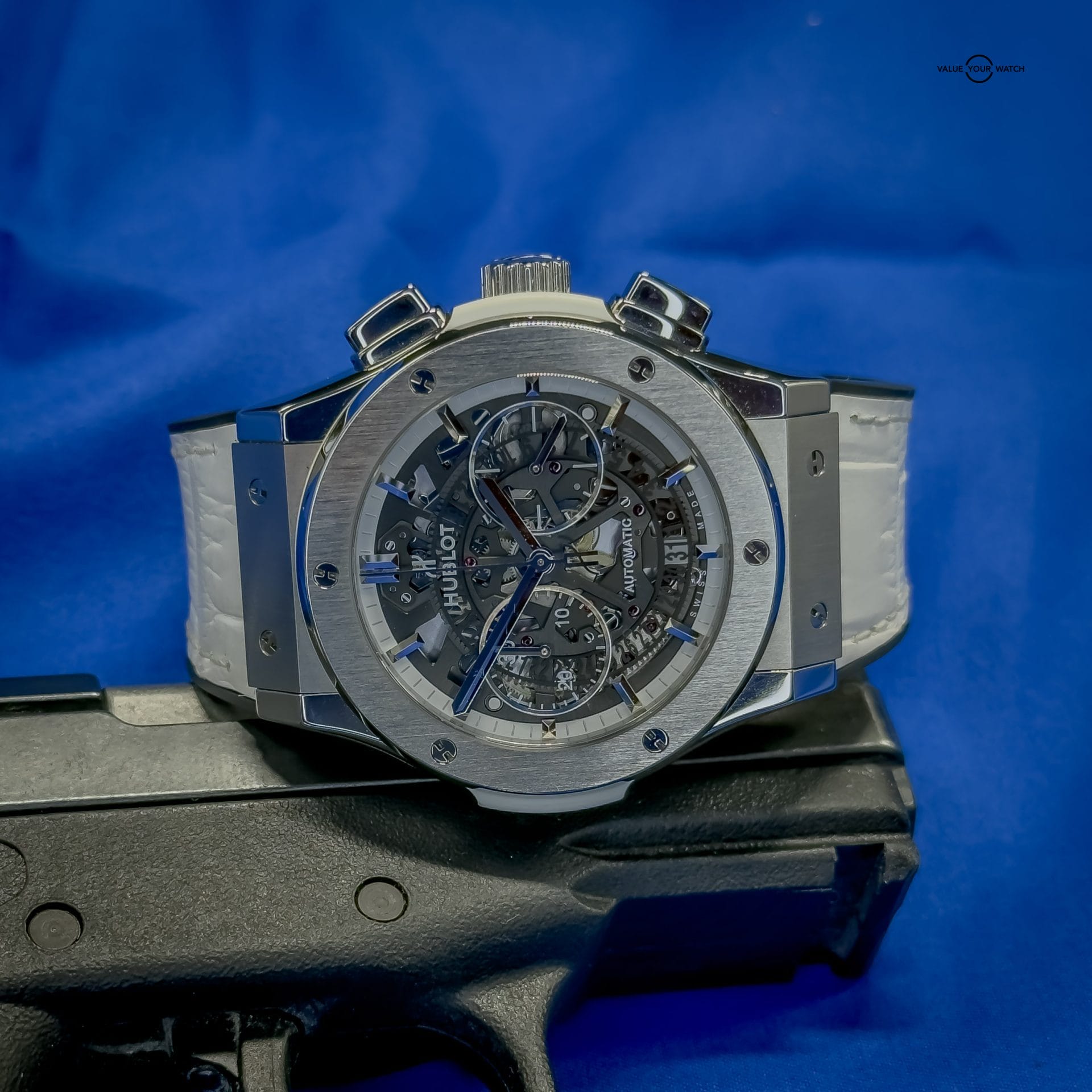 Hublot Classic Fusion Aerofusion Chronograph All White Japan Edition 525.NE.0127.LR 45mm Automatic Sapphire Dial - Image 9