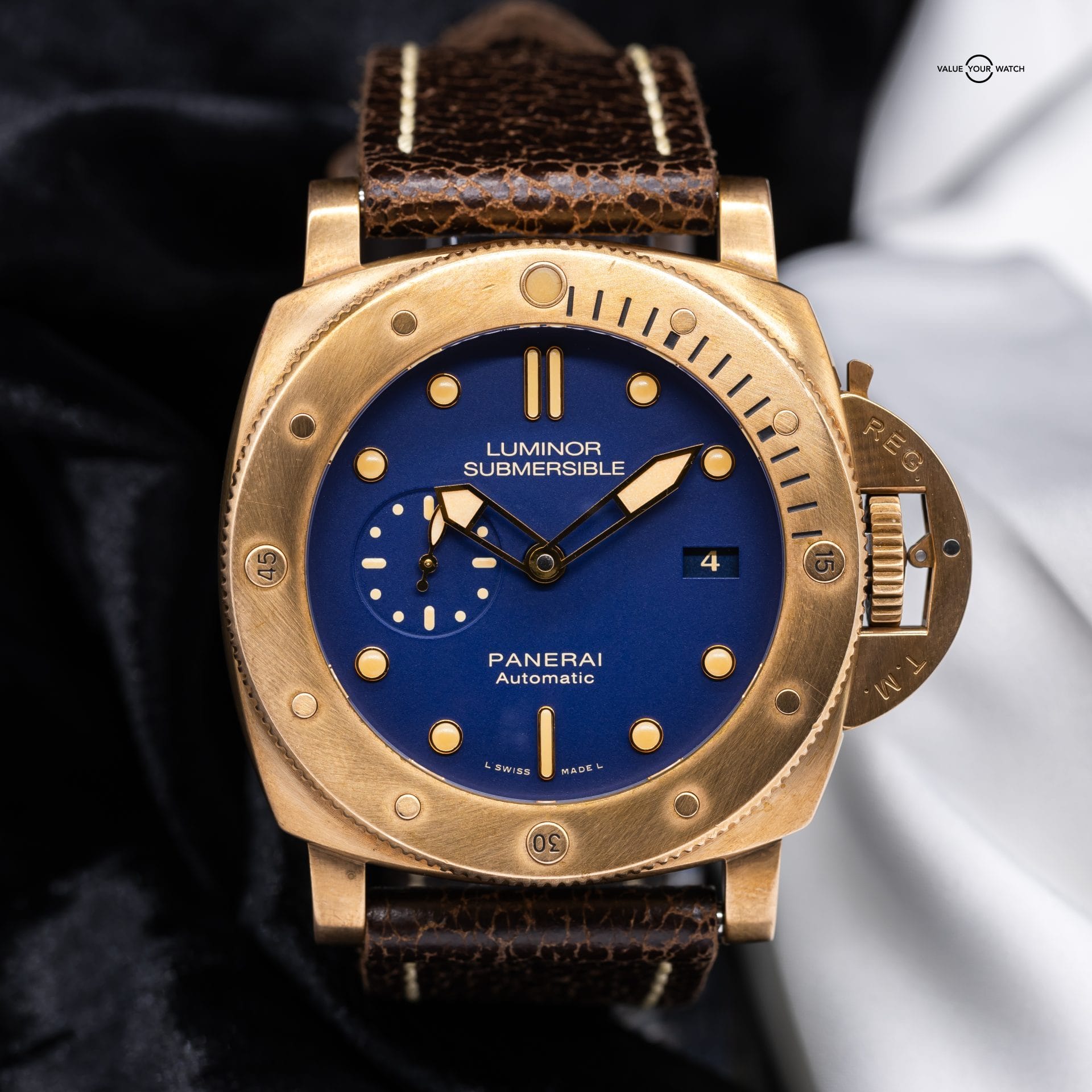 Panerai Luminor Submersible Blue Men's Watch PAM00671 BOX & PAPERS