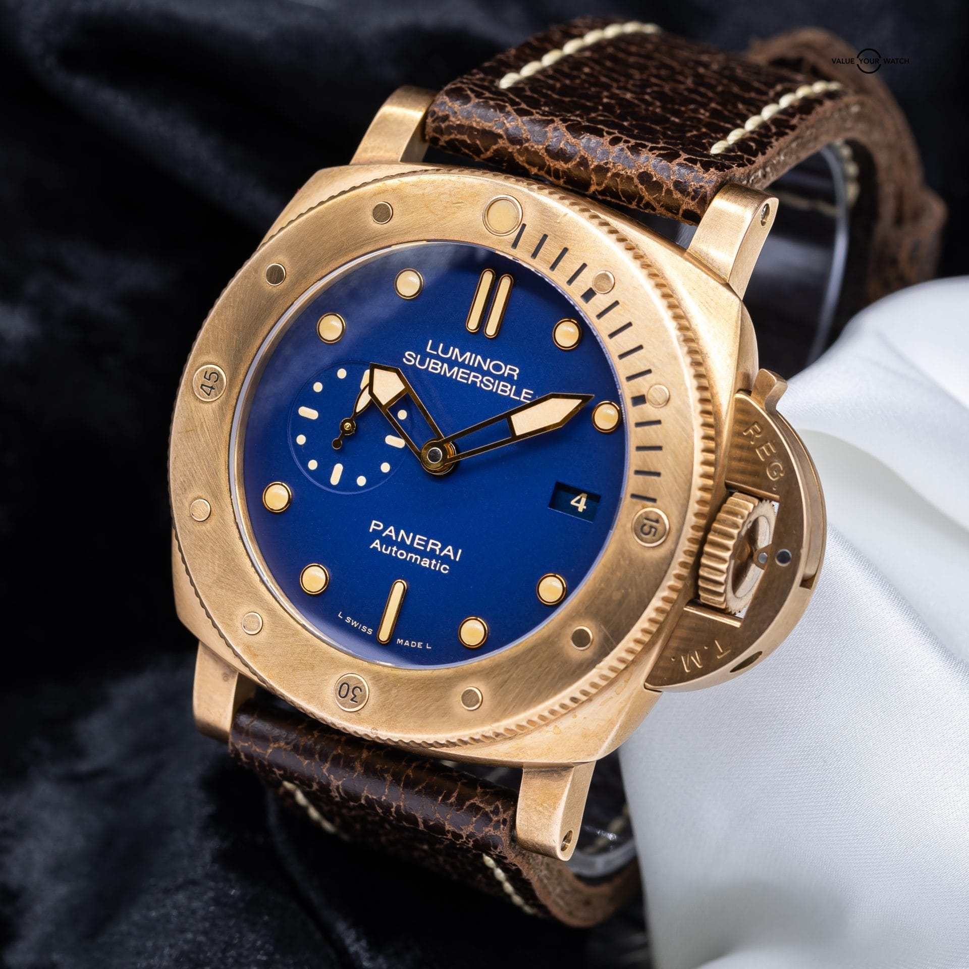 Panerai Luminor Submersible Blue Men's Watch PAM00671 BOX & PAPERS - Image 3