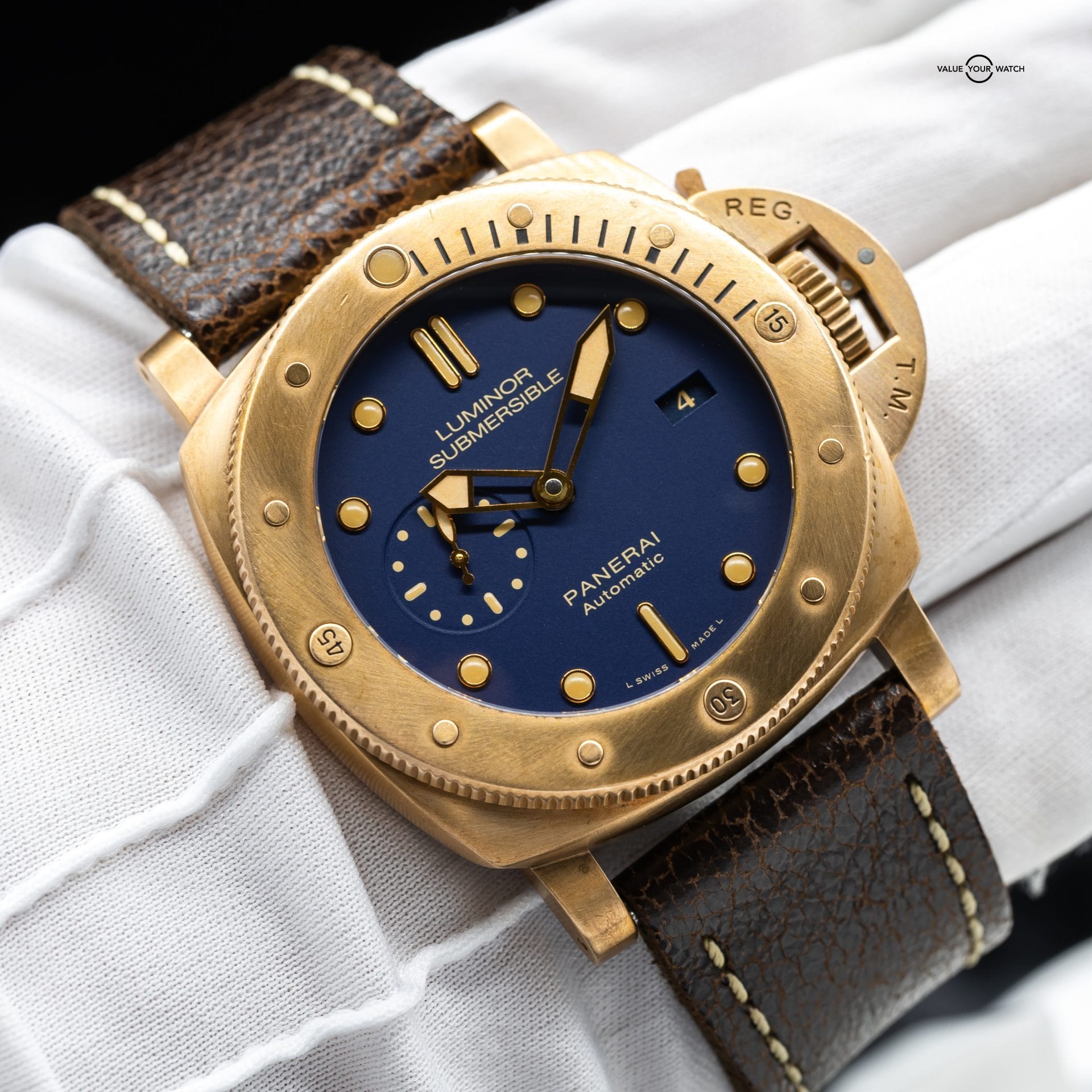 Panerai Luminor Submersible Blue Men's Watch PAM00671 BOX & PAPERS - Image 2