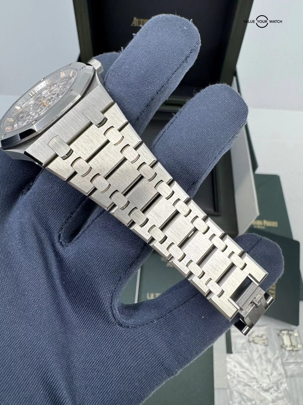 2022 Unworn 50th 39 Skeleton USA in STOCK Royal Oak "Jumbo" Extra-Thin Squelette - Image 8