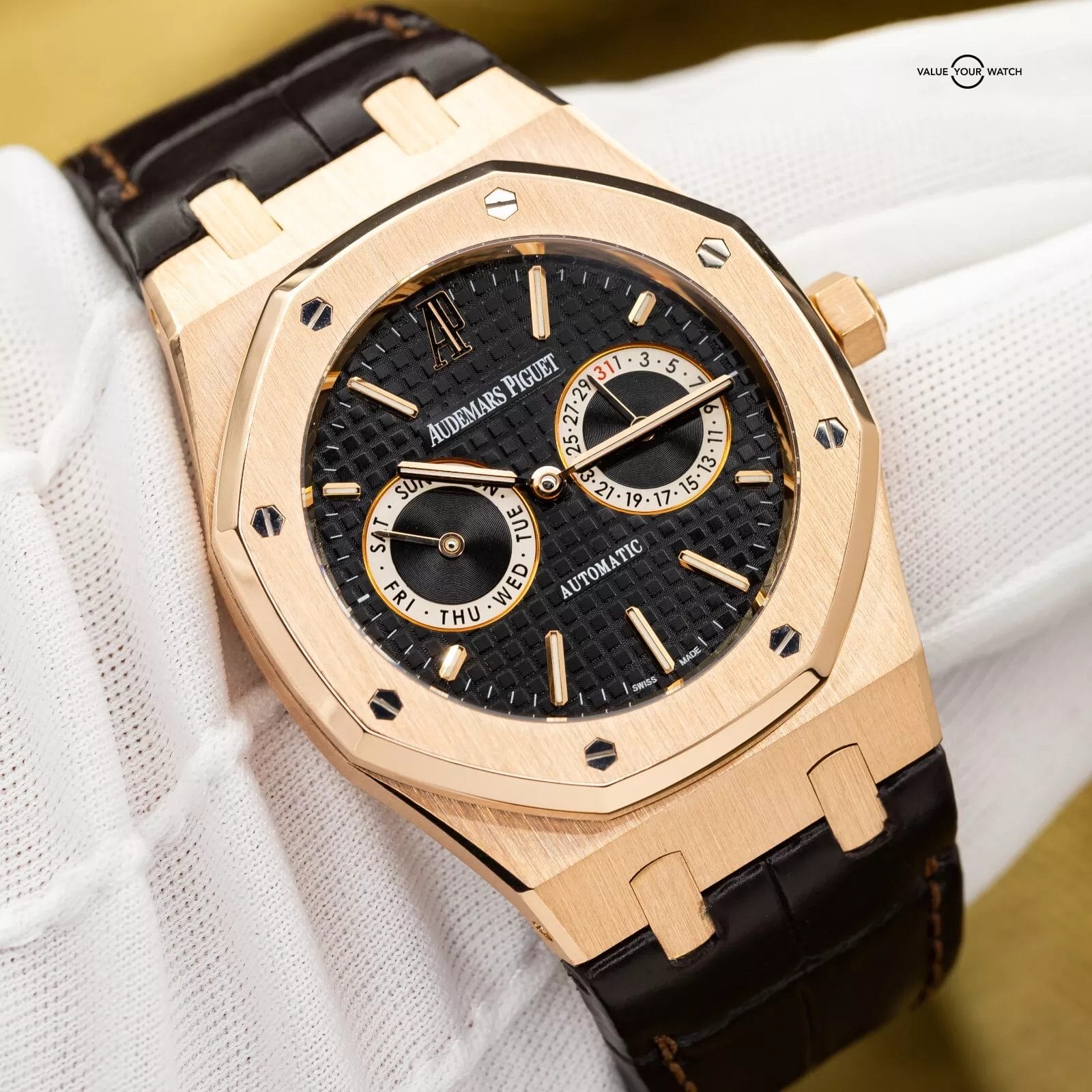 Audemars Piguet Royal Oak Day-Date 39mm Rose Gold AP 26330or Black Dial Full Set - Image 4
