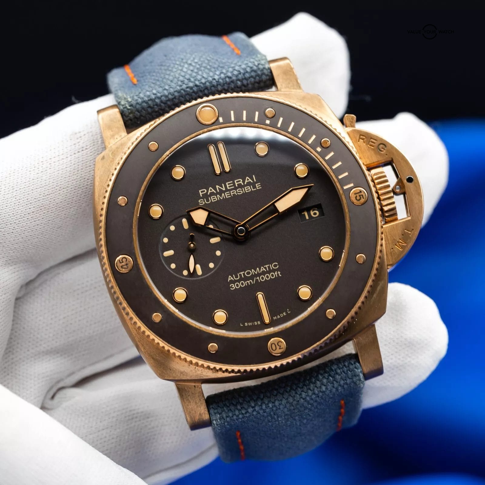 Panerai Submersible "Bronzo" Men's Watch with 3 Straps - PAM00968 - Image 5