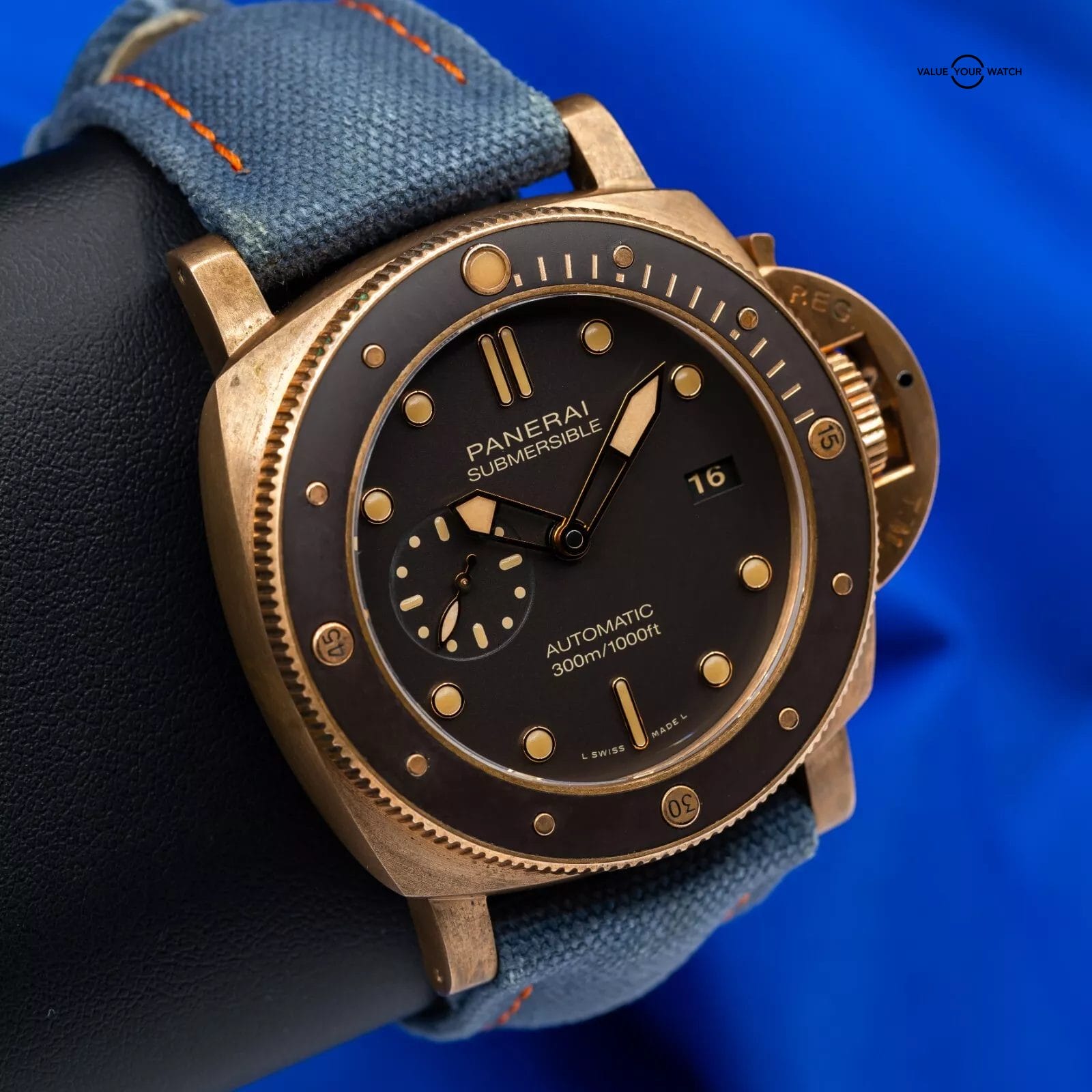 Panerai Submersible "Bronzo" Men's Watch with 3 Straps - PAM00968 - Image 15