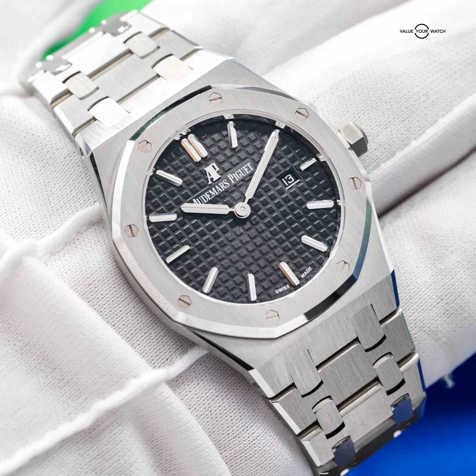 Audemars Piguet Ladies Royal Oak 33mm Black Dial 67650ST.00.1261ST.01 Box&Papers - Image 5