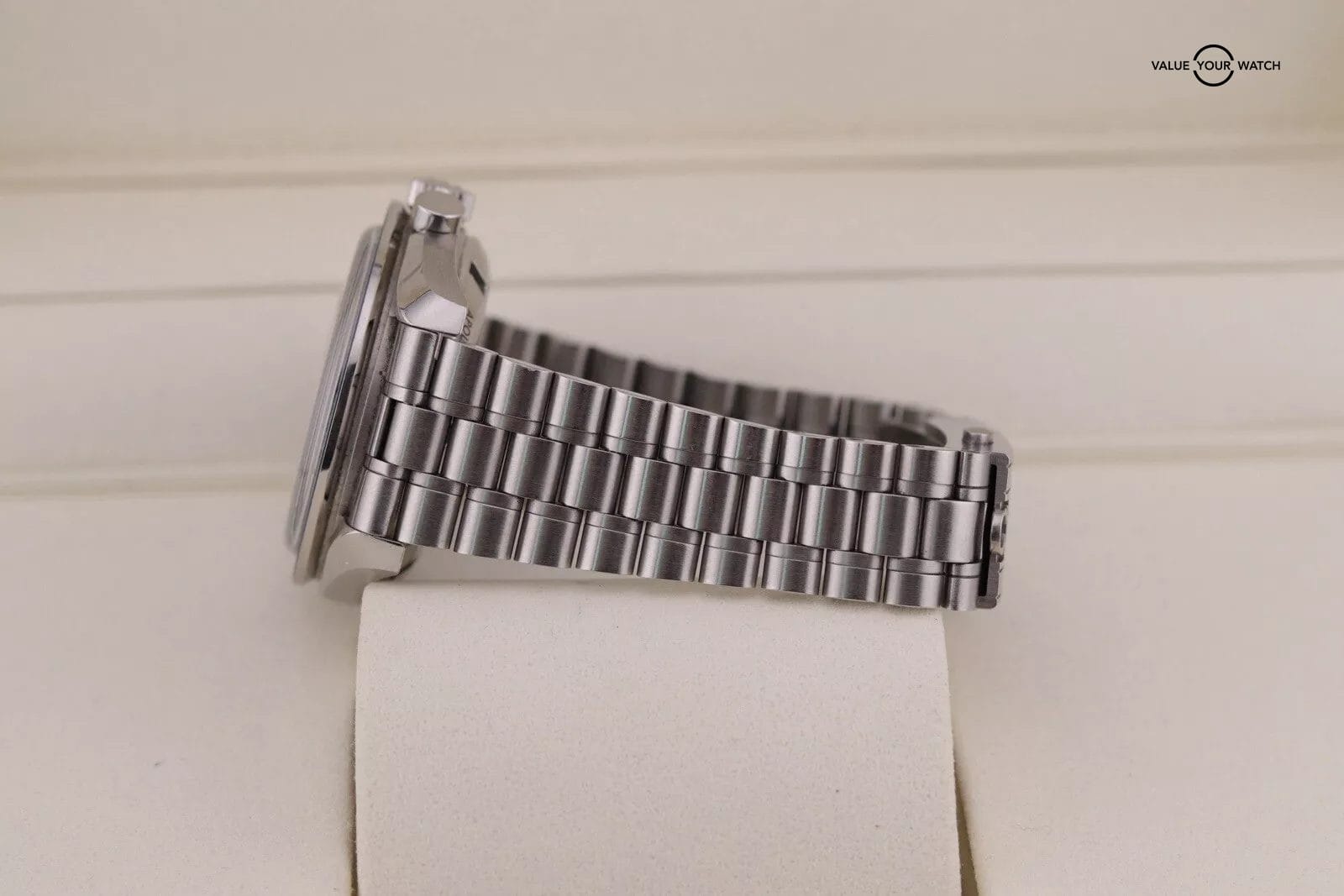 2023 Omega Speedmaster “SNOOPY” 50th Anniversary 310.32.42.50.02.001 BOXES/CARDS - Image 17